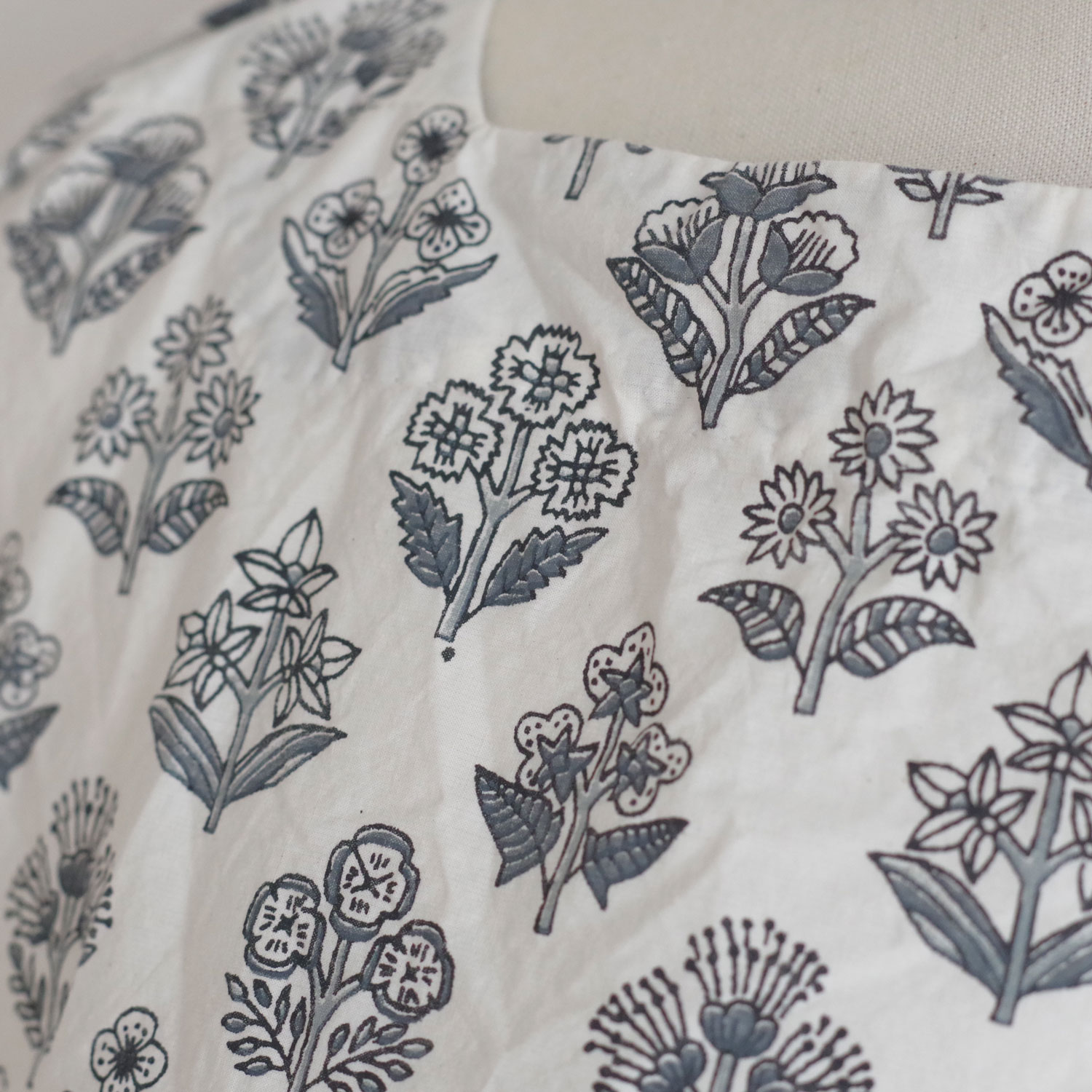 AODRESS �����ɥ쥹 : boat neck all spice dress (mono flowers) �ե��ץ��ȥ������ȥ꡼���ԡ���