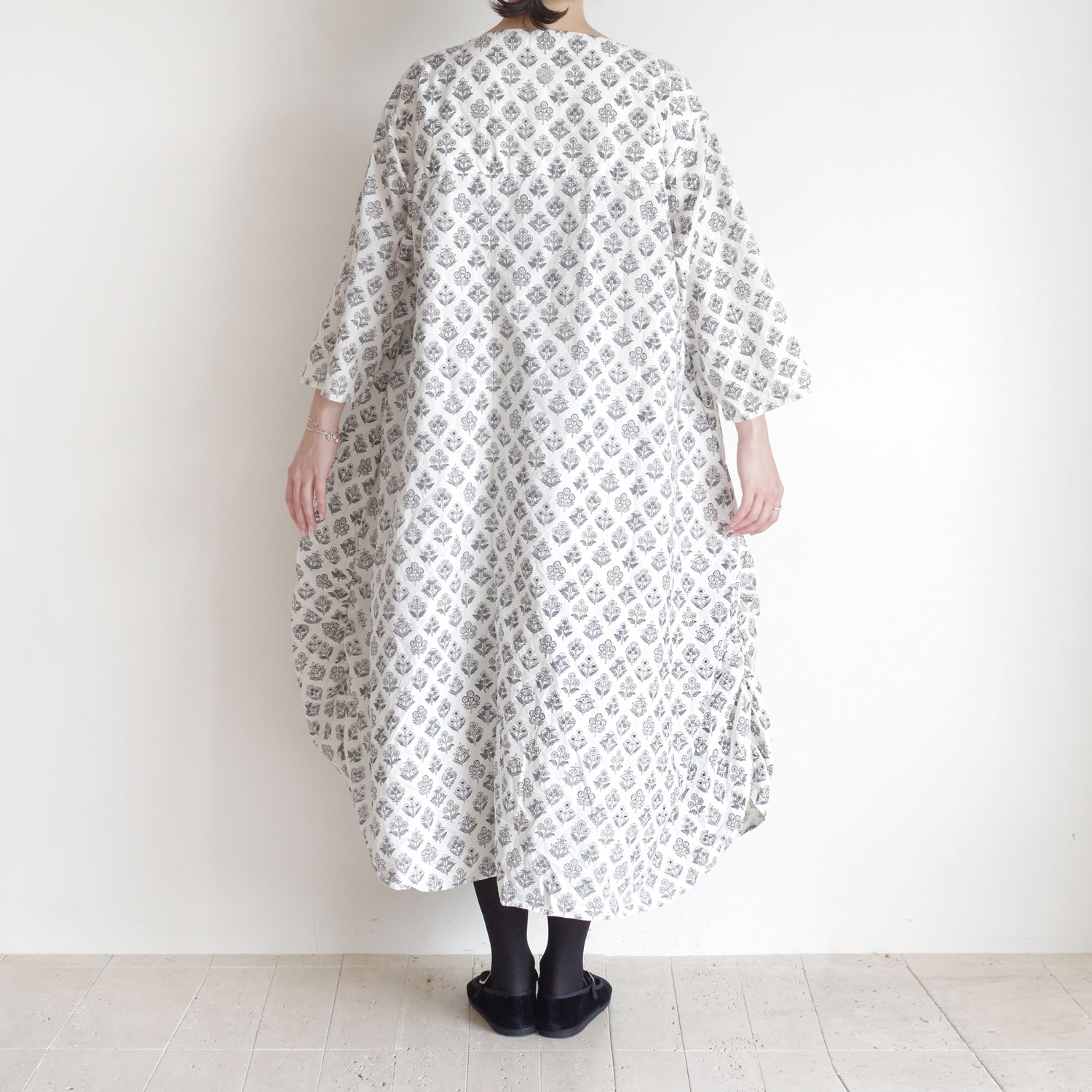 AODRESS �����ɥ쥹 : boat neck all spice dress (mono flowers) �ե��ץ��ȥ������ȥ꡼���ԡ���