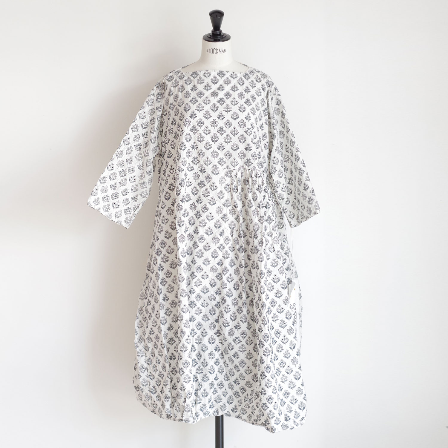 AODRESS �����ɥ쥹 : boat neck all spice dress (mono flowers) �ե��ץ��ȥ������ȥ꡼���ԡ���