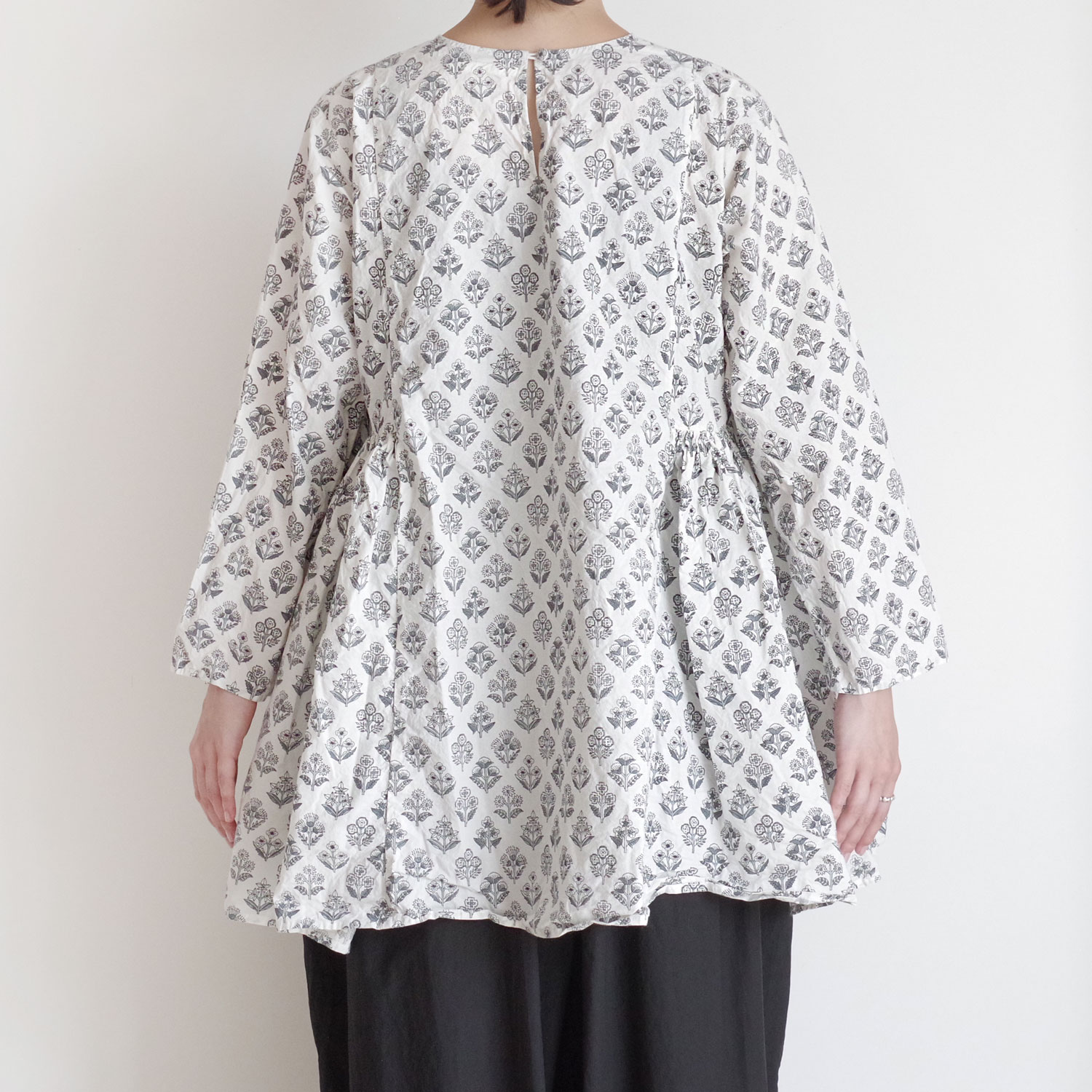 AODRESS �����ɥ쥹 : side gather tunic �֥��å��ץ��ȥ��㥶������˥å�