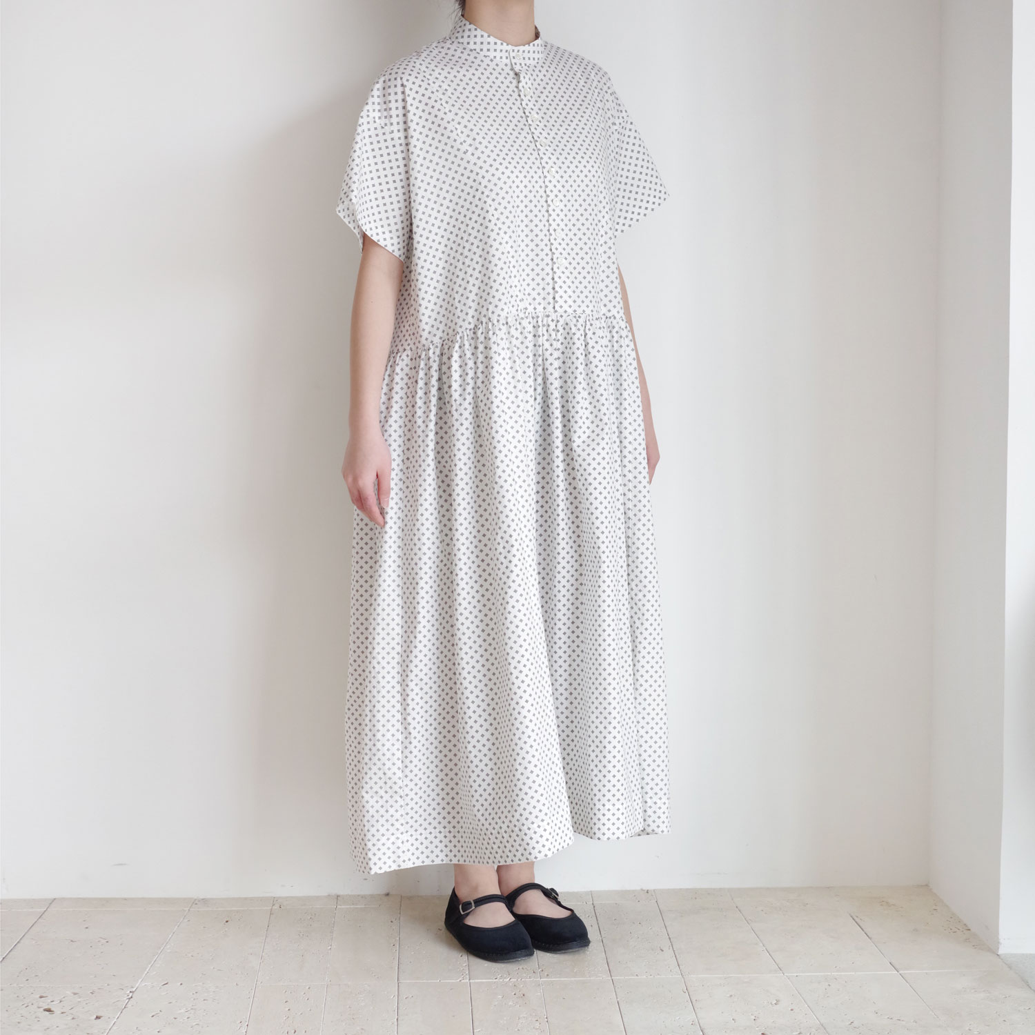 the last flower of the afternoon : Ǥ half sleeve shirt dress