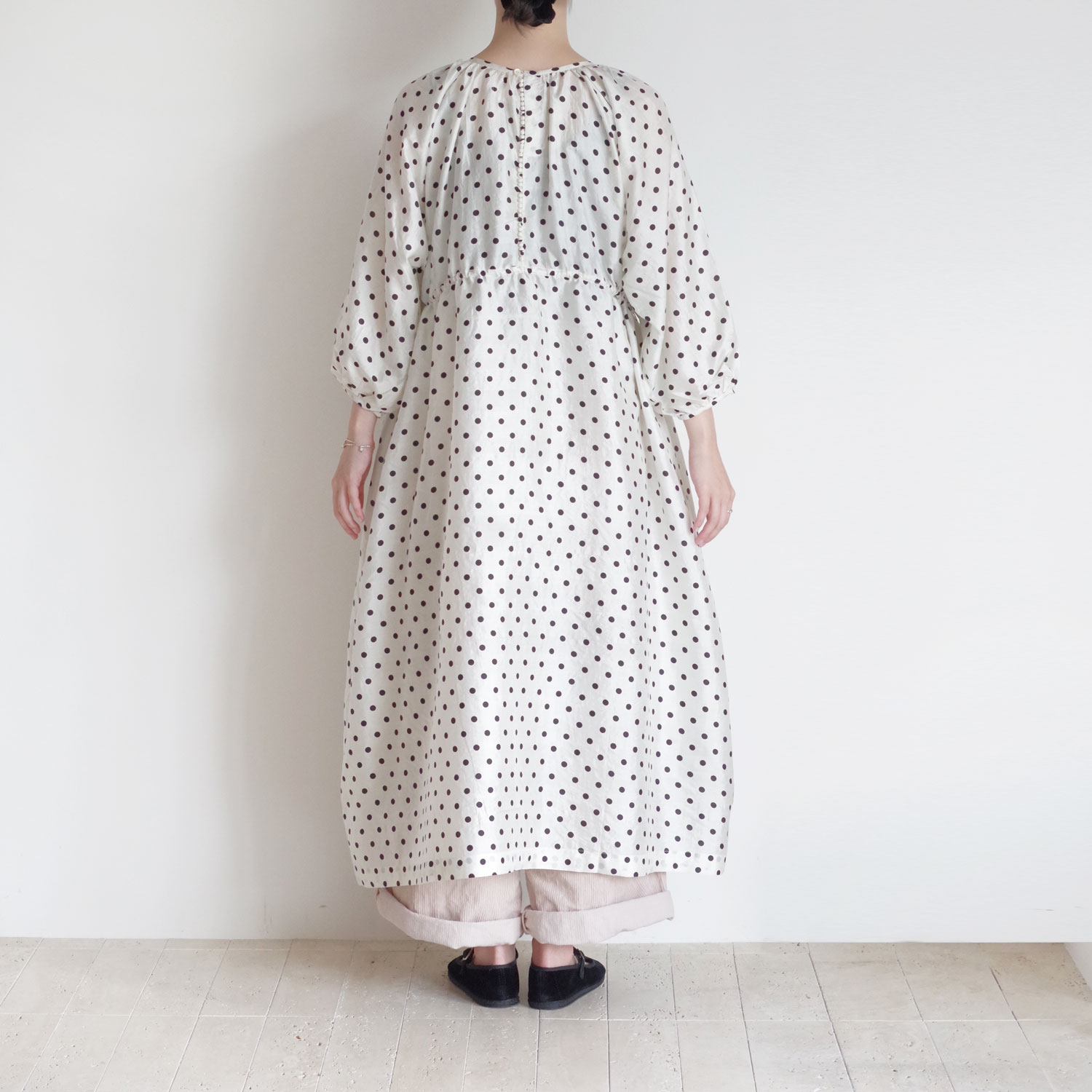 BUNON �֥Υ� : Back Button Dress �ɥåȥץ��ȥХå��ܥ�����ԡ���