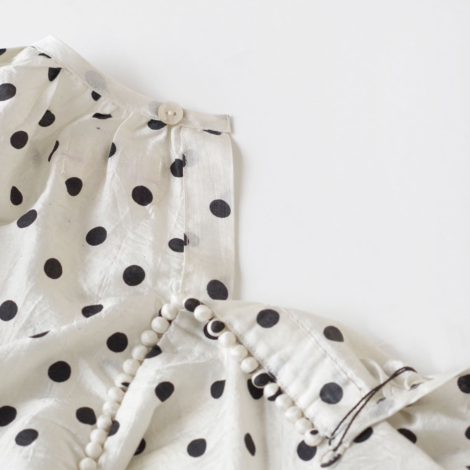 BUNON �֥Υ� : Back Button Dress �ɥåȥץ��ȥХå��ܥ�����ԡ���