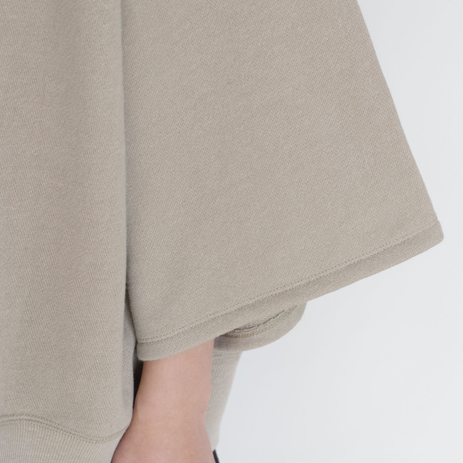 Veritecoeur ƥ : VCC-497 ơ΢PULLOVER