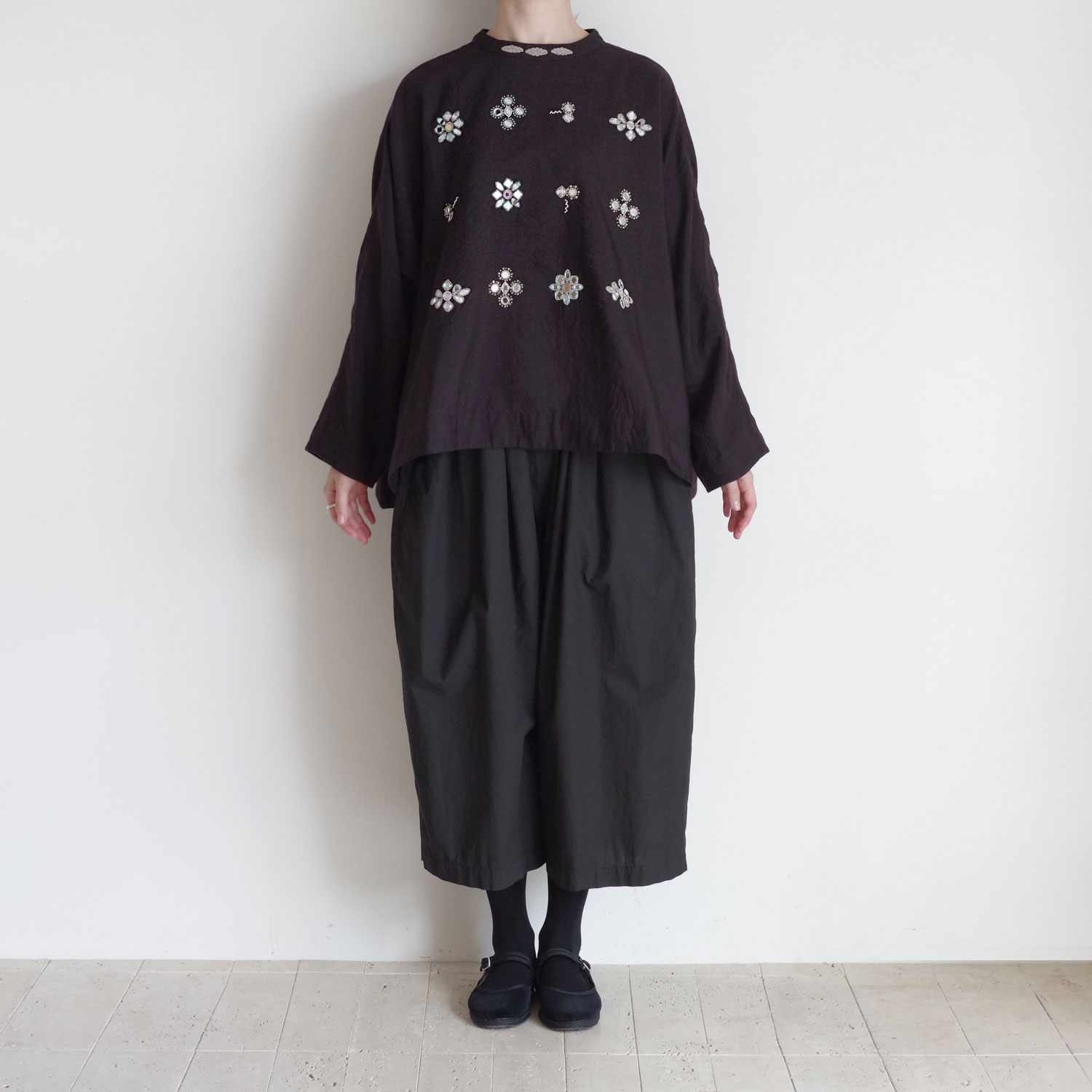 AODRESS �����ɥ쥹 : full folitage lights mock neck blouse ��å��ͥå��֥饦��