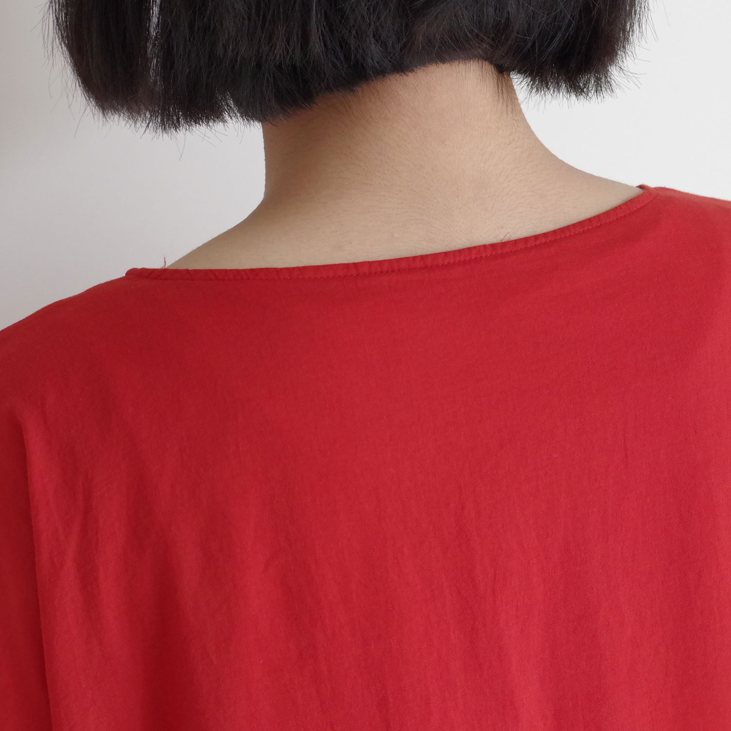 H+ HANNOH WESSEL ���å���ץ�她���Ρ��������� : DRESS Robby(VERMILLION) V�ͥå����ԡ���