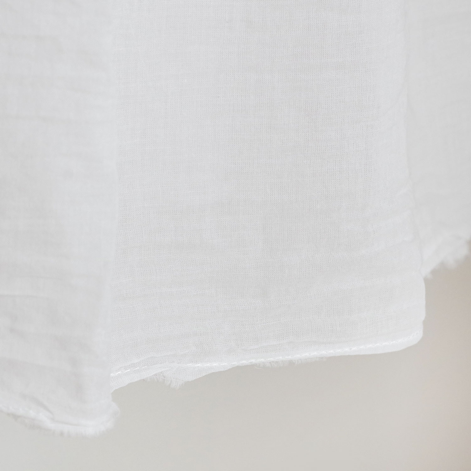 H+ HANNOH WESSEL ���å���ץ�她���Ρ��������� : DRESS Robby(White) V�ͥå����ԡ���