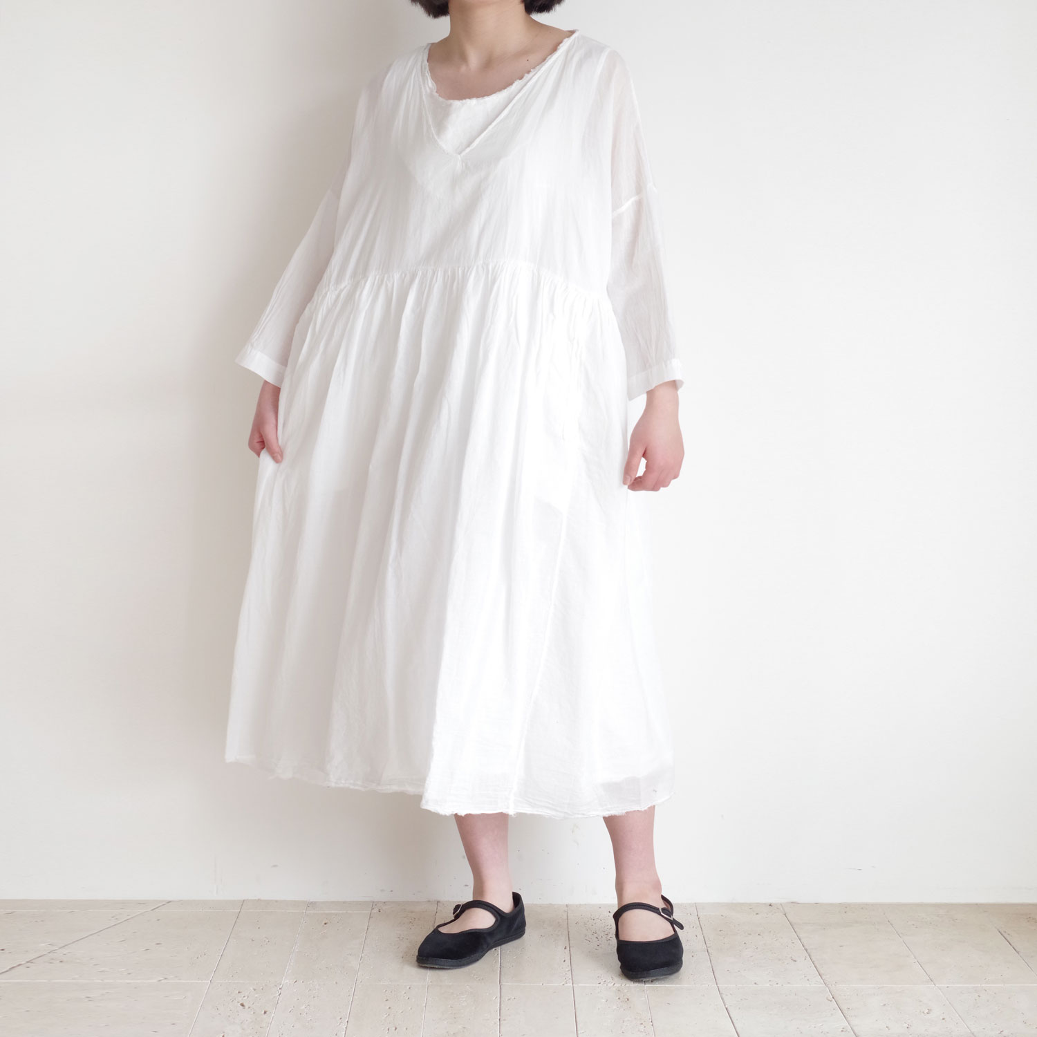 H+ HANNOH WESSEL åץ她Ρ : DRESS Robby(White) Vͥåԡ