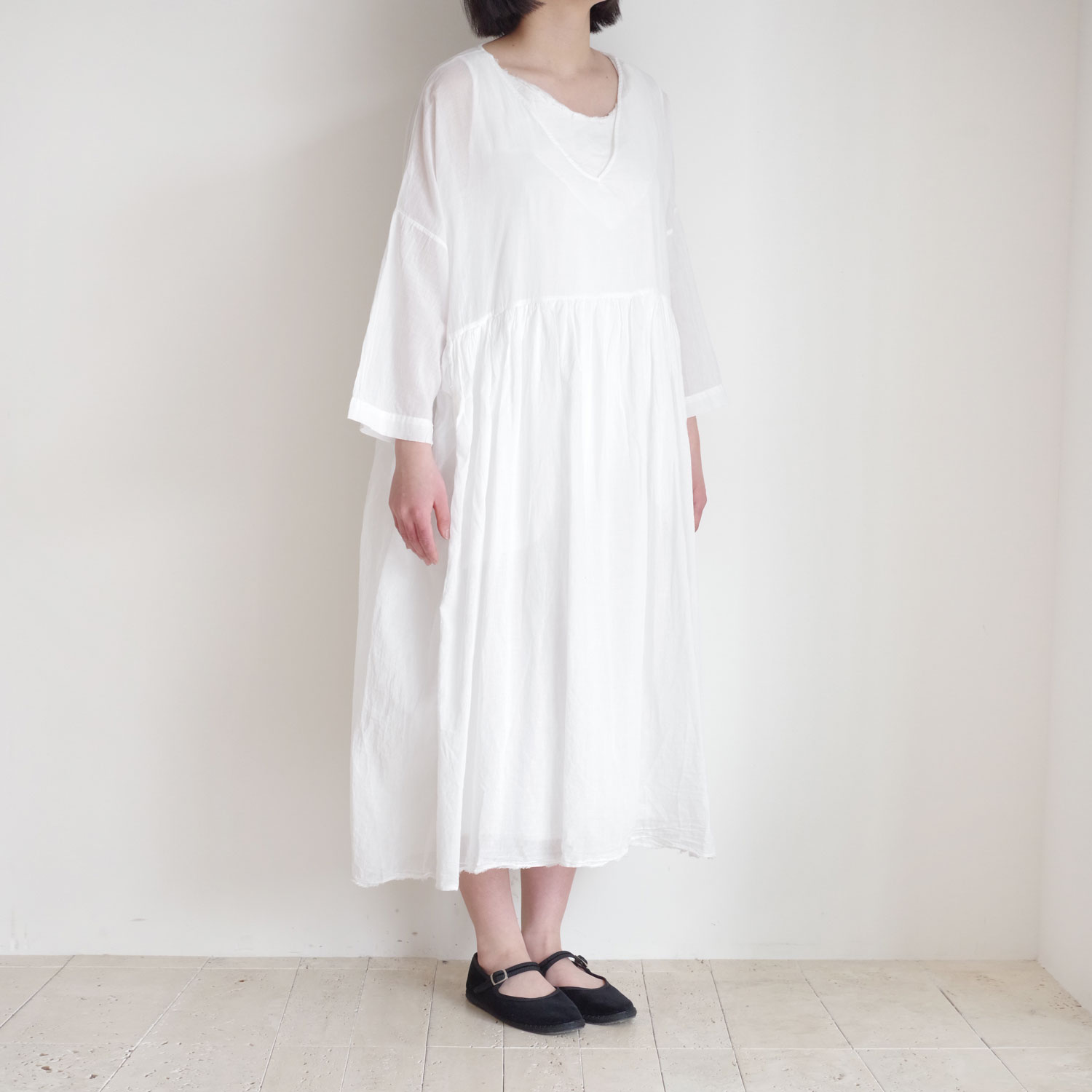 H+ HANNOH WESSEL ���å���ץ�她���Ρ��������� : DRESS Robby(White) V�ͥå����ԡ���