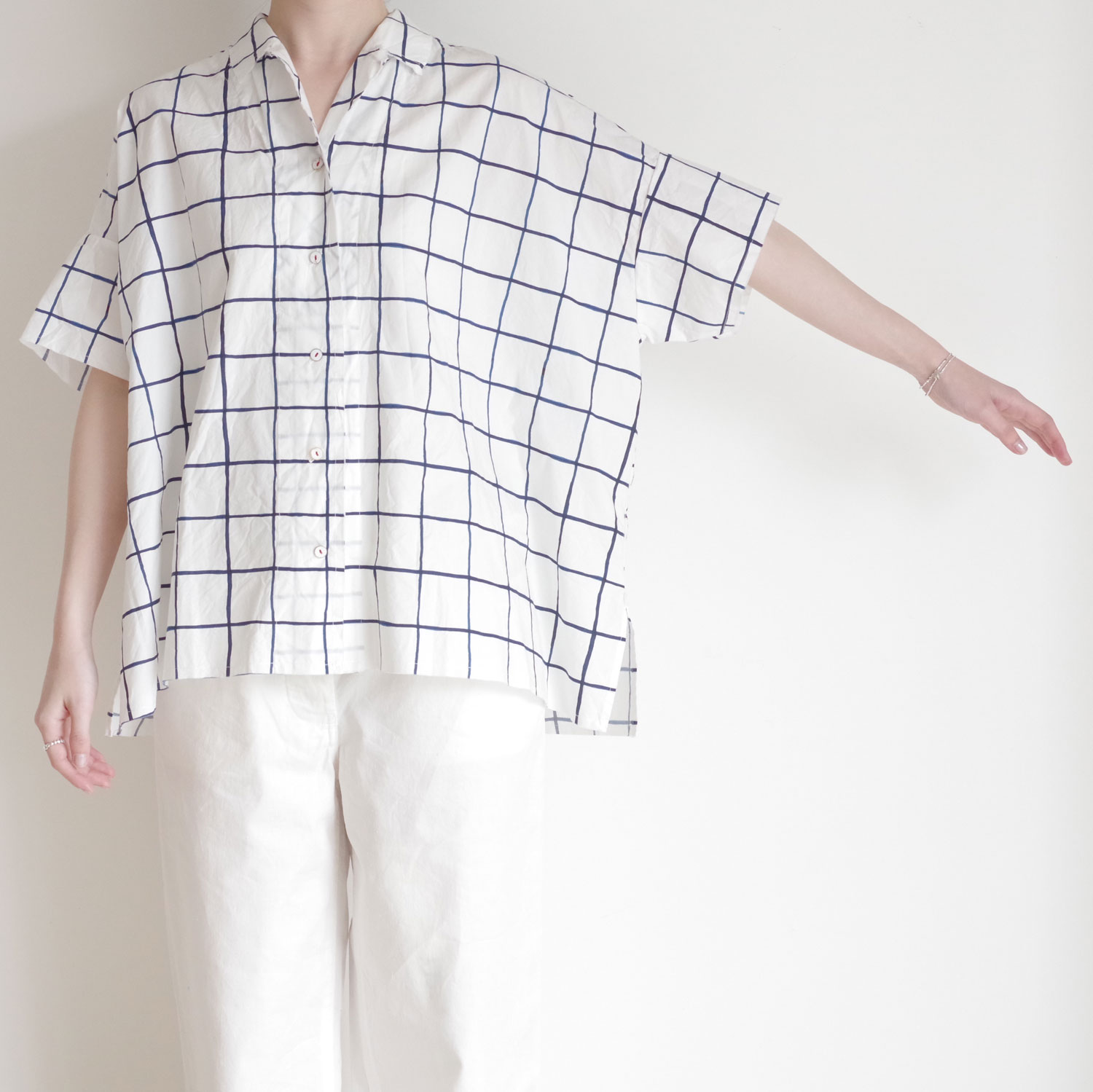 H+ HANNOH WESSEL ���å���ץ�她���Ρ��������� : Printed Shirt Serenity �ץ��ȥ����ץ󥫥顼�֥饦��