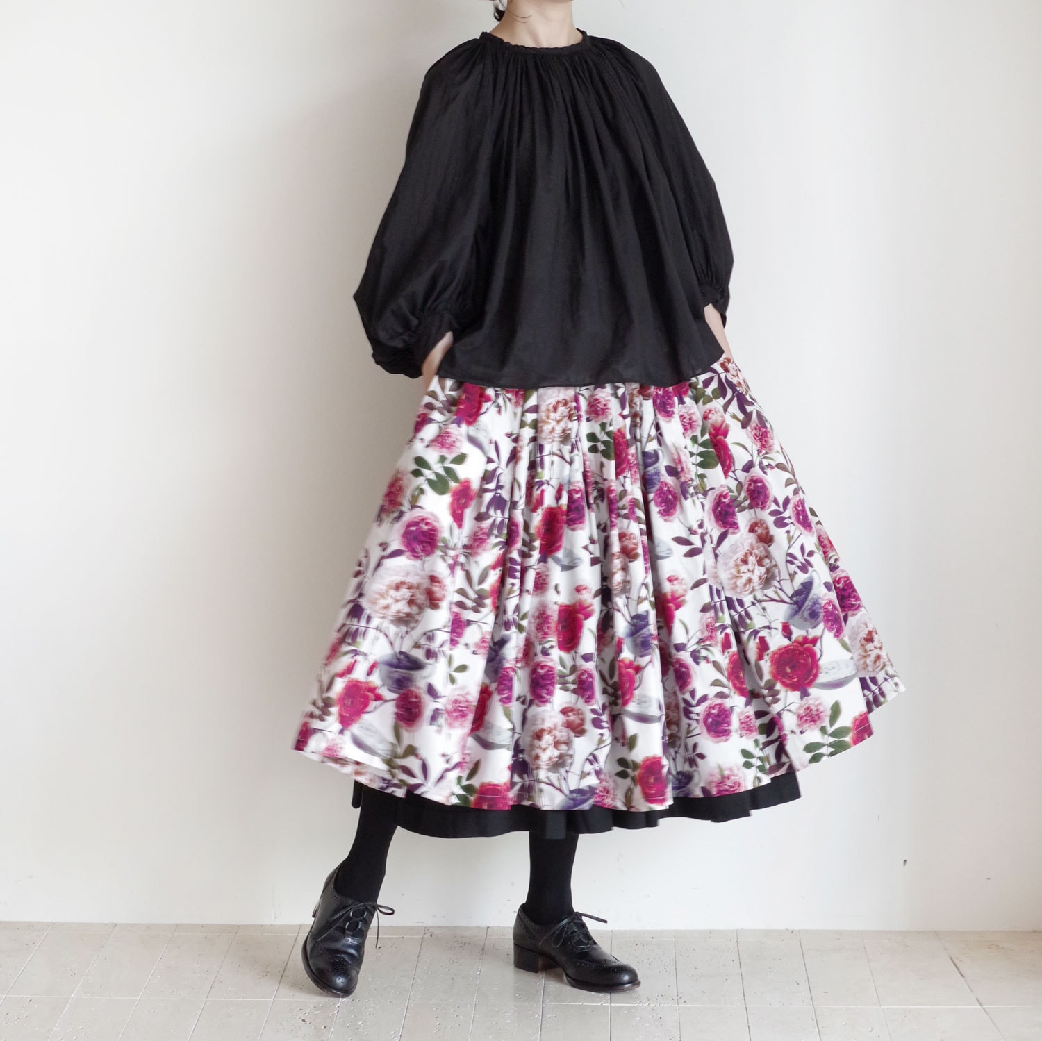 ECOLE DE CURIOSITES ��������ɥ���ꥪ���� : SOLANGE (ROSES��WHITE) ��С����֥륹������