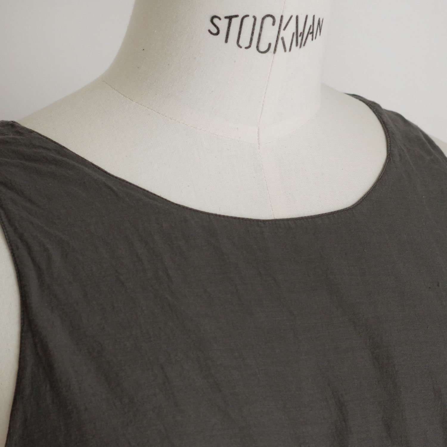 quitan ������ : FRILLED TOP �ե�� �֥饦��