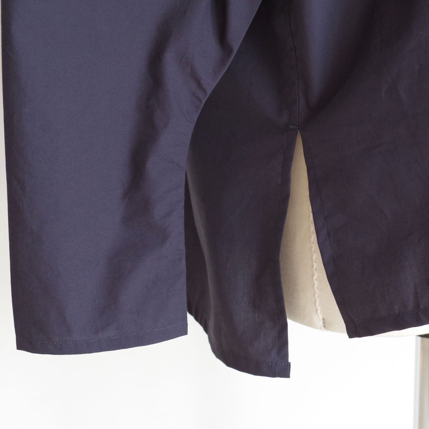 ECOLE DE CURIOSITES ��������ɥ���ꥪ���� : BASIL �����ץ饤���������