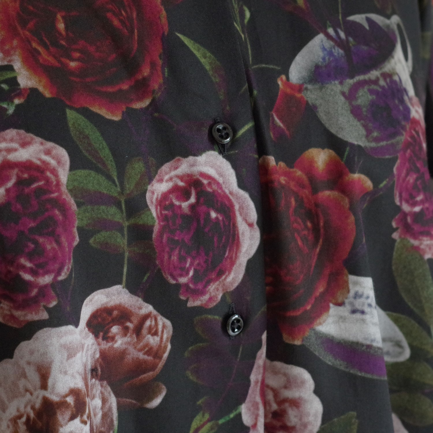 ECOLE DE CURIOSITES ��������ɥ���ꥪ���� : BRIGITTE (ROSES��BLACK) �ץ��ȥ֥饦��