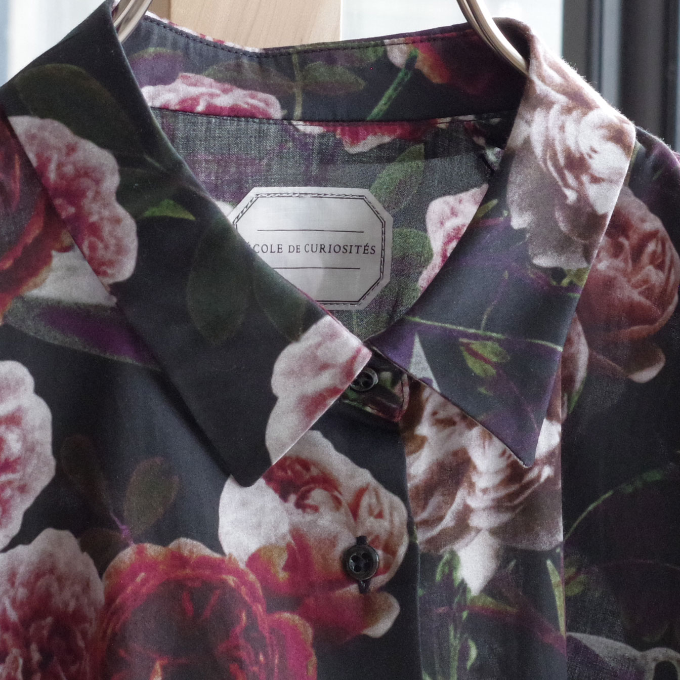 ECOLE DE CURIOSITES ��������ɥ���ꥪ���� : BRIGITTE (ROSES��BLACK) �ץ��ȥ֥饦��