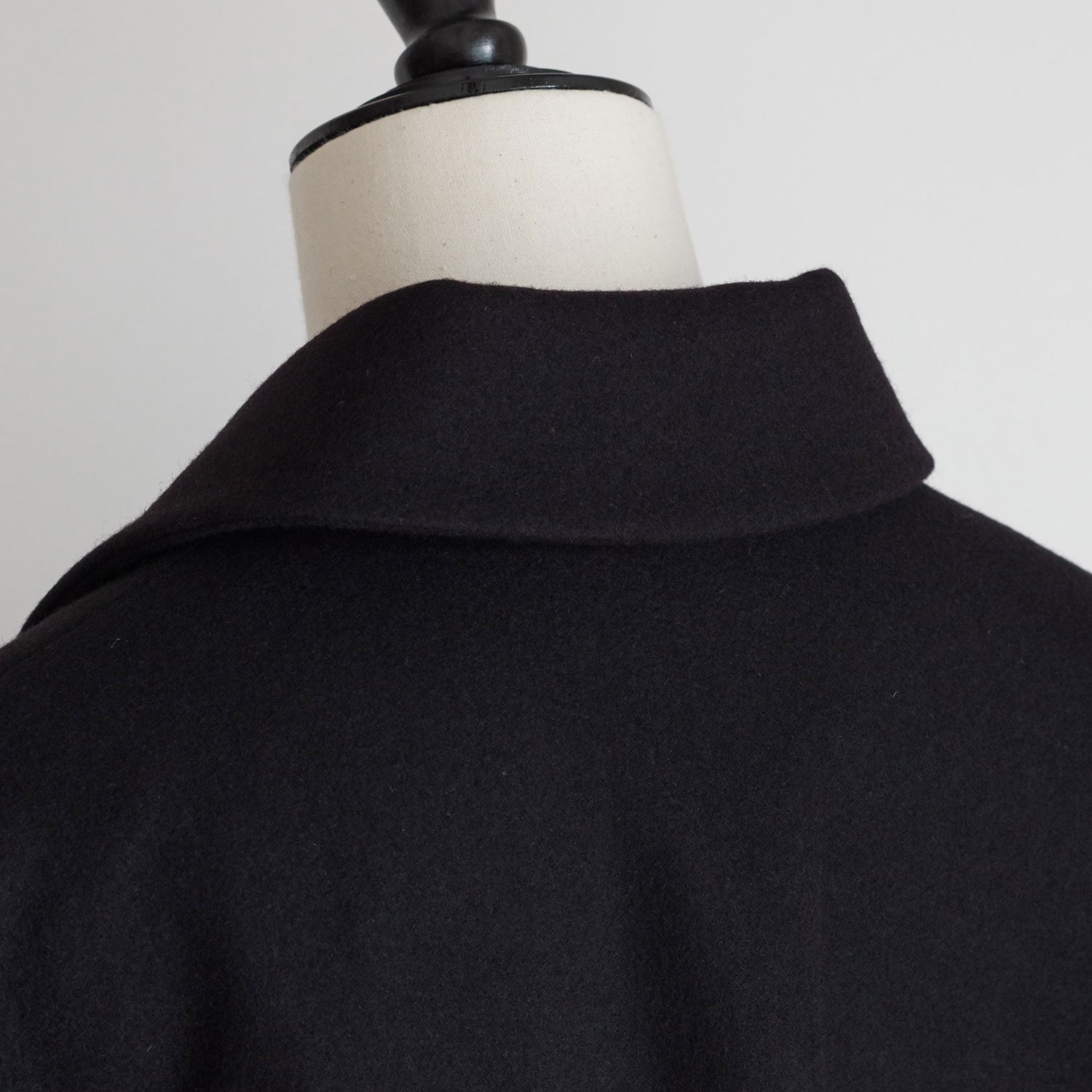 ECOLE DE CURIOSITES ��������ɥ���ꥪ���� : CLAUS �����ǥ󥦡�����֥�֥쥹�ȥ��硼�ȥ�����