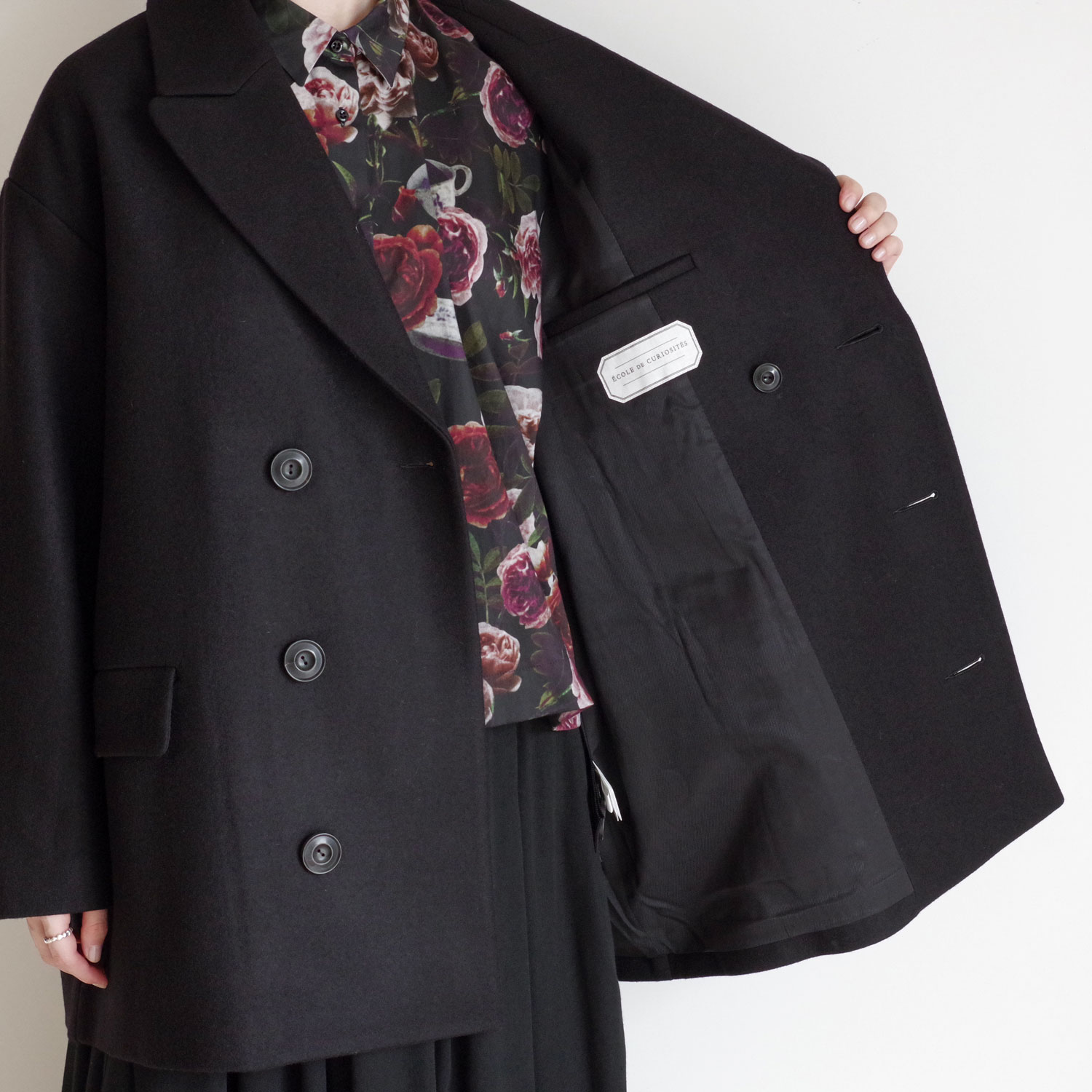 ECOLE DE CURIOSITES ��������ɥ���ꥪ���� : CLAUS �����ǥ󥦡�����֥�֥쥹�ȥ��硼�ȥ�����