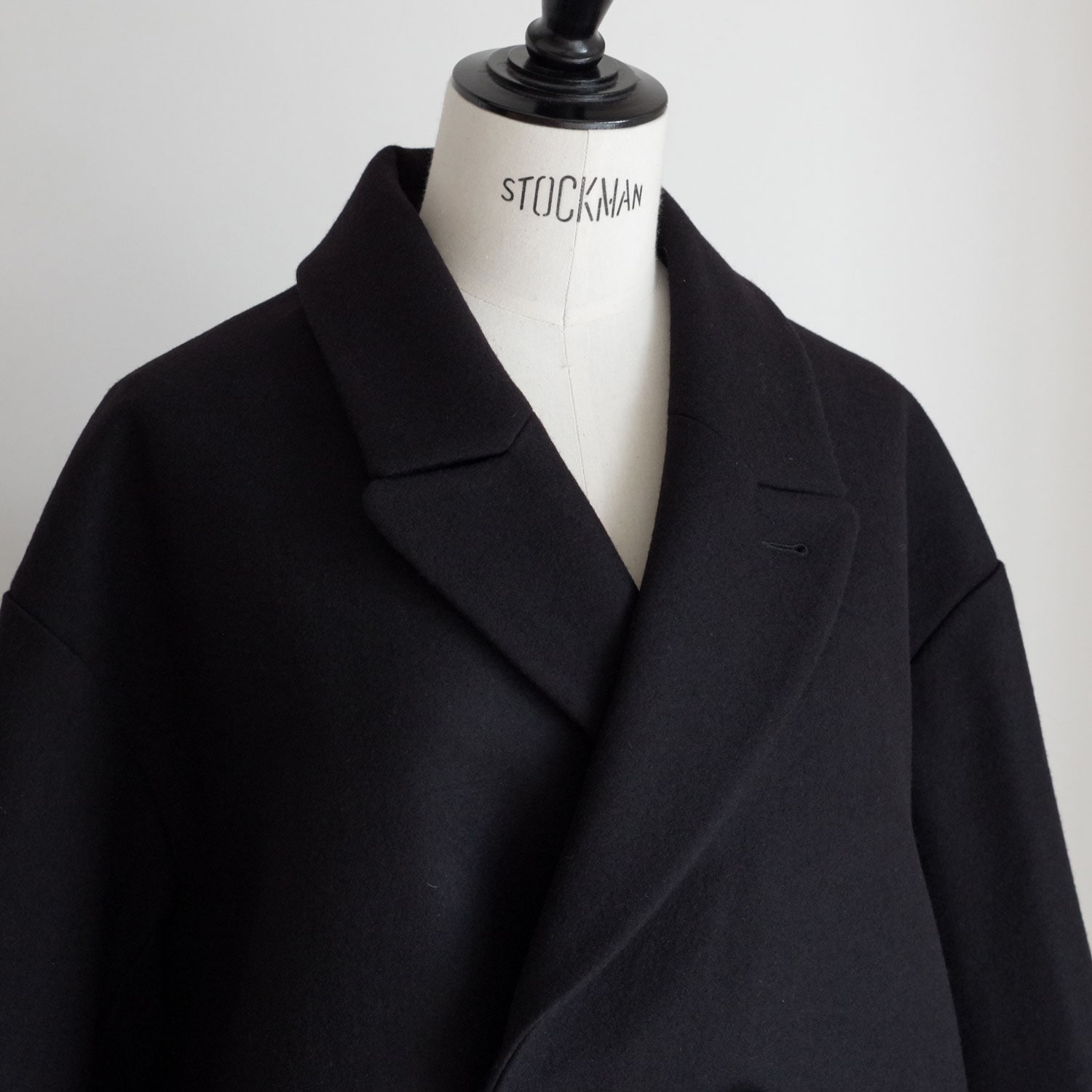 ECOLE DE CURIOSITES ��������ɥ���ꥪ���� : CLAUS �����ǥ󥦡�����֥�֥쥹�ȥ��硼�ȥ�����