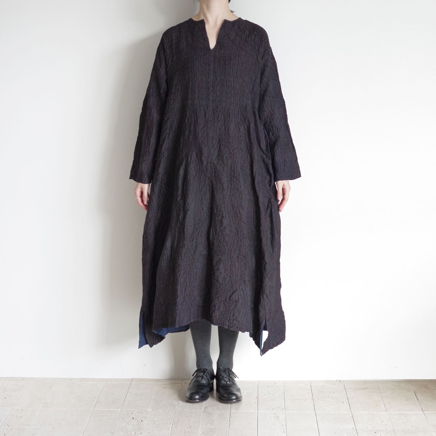 maku textiles マクテキスタイルズ　カディ　ワンピース maku textiles マクテキスタイルズ カディ ワンピース 公式