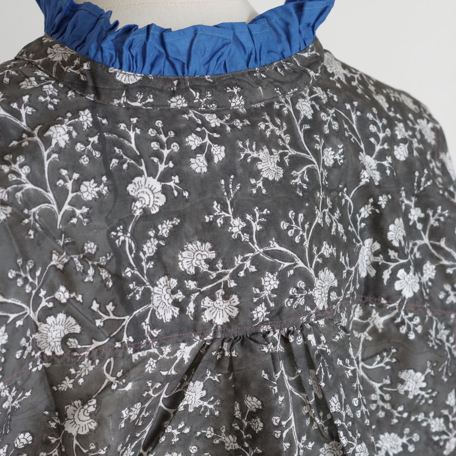 injiri 󥸥 : Folklore-84 ֥åץȥ륯֥饦