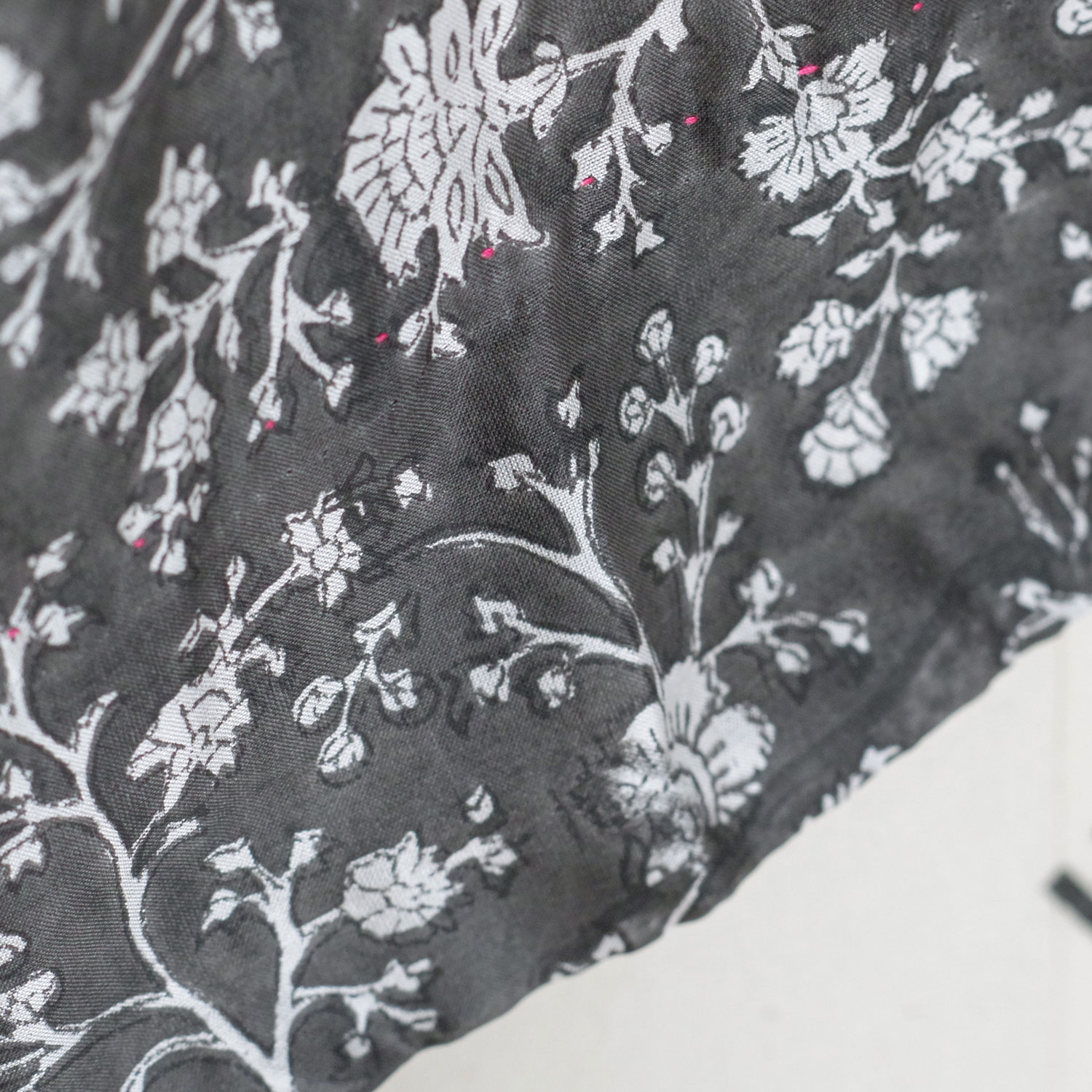 injiri 󥸥 : Folklore-84 ֥åץȥ륯֥饦