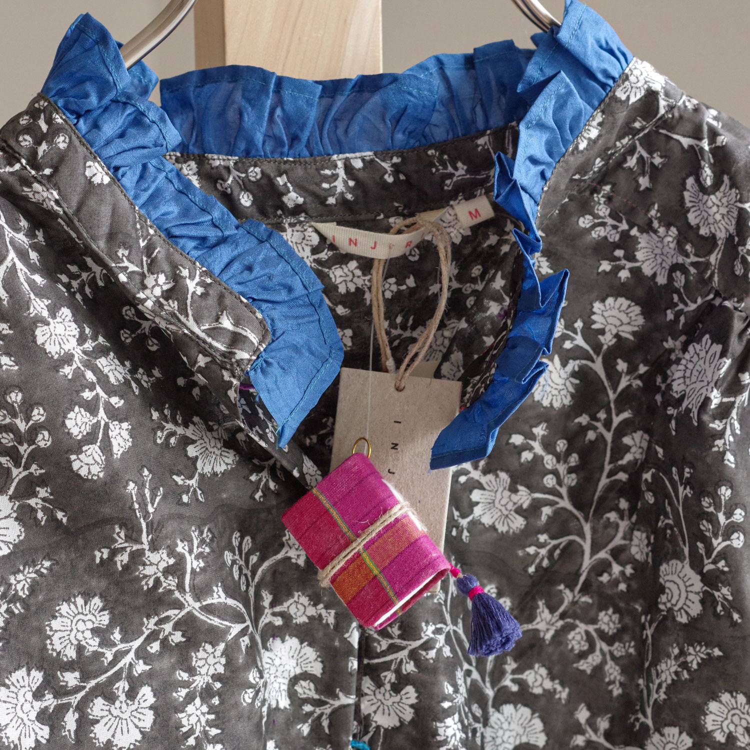 injiri 󥸥 : Folklore-84 ֥åץȥ륯֥饦