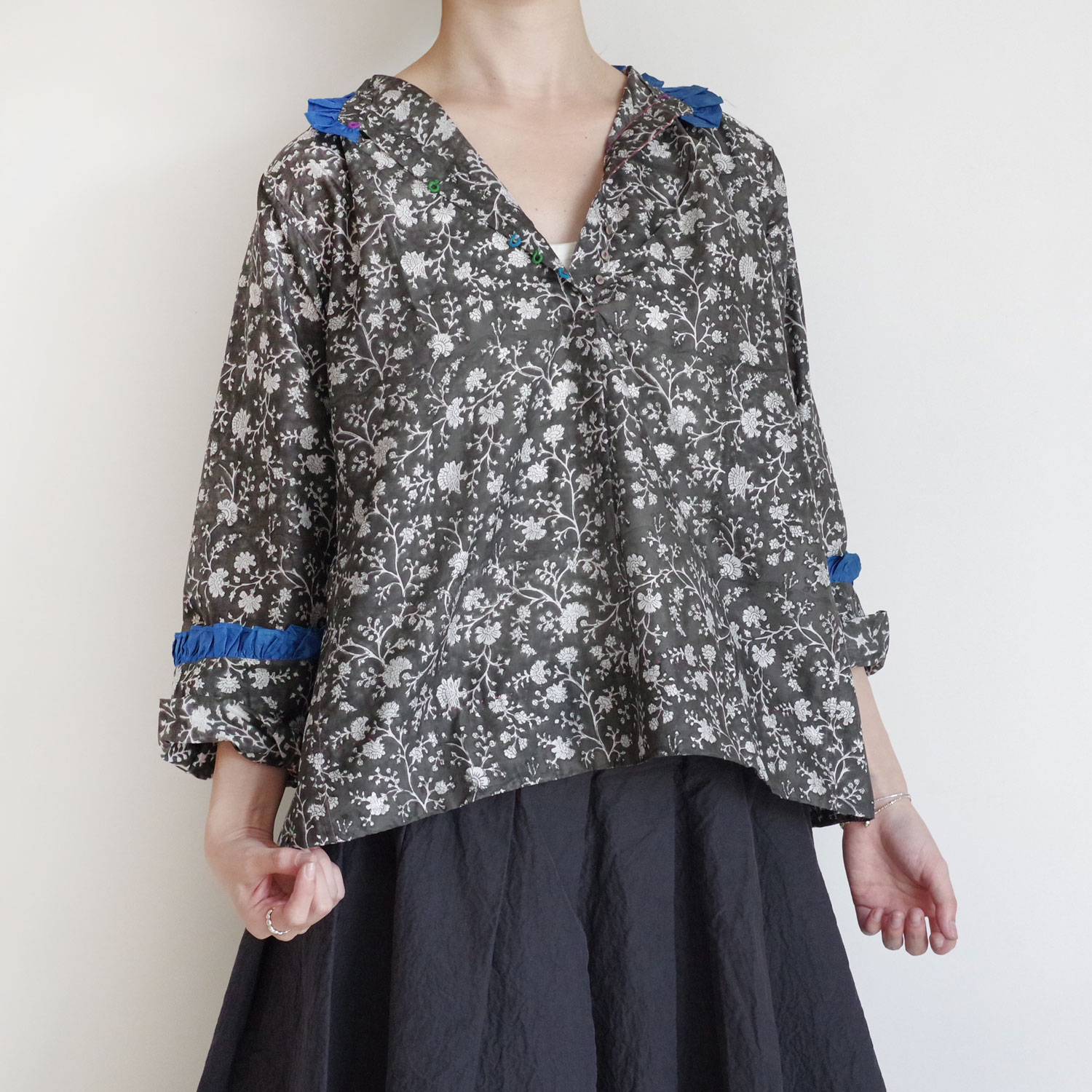 injiri 󥸥 : Folklore-84 ֥åץȥ륯֥饦