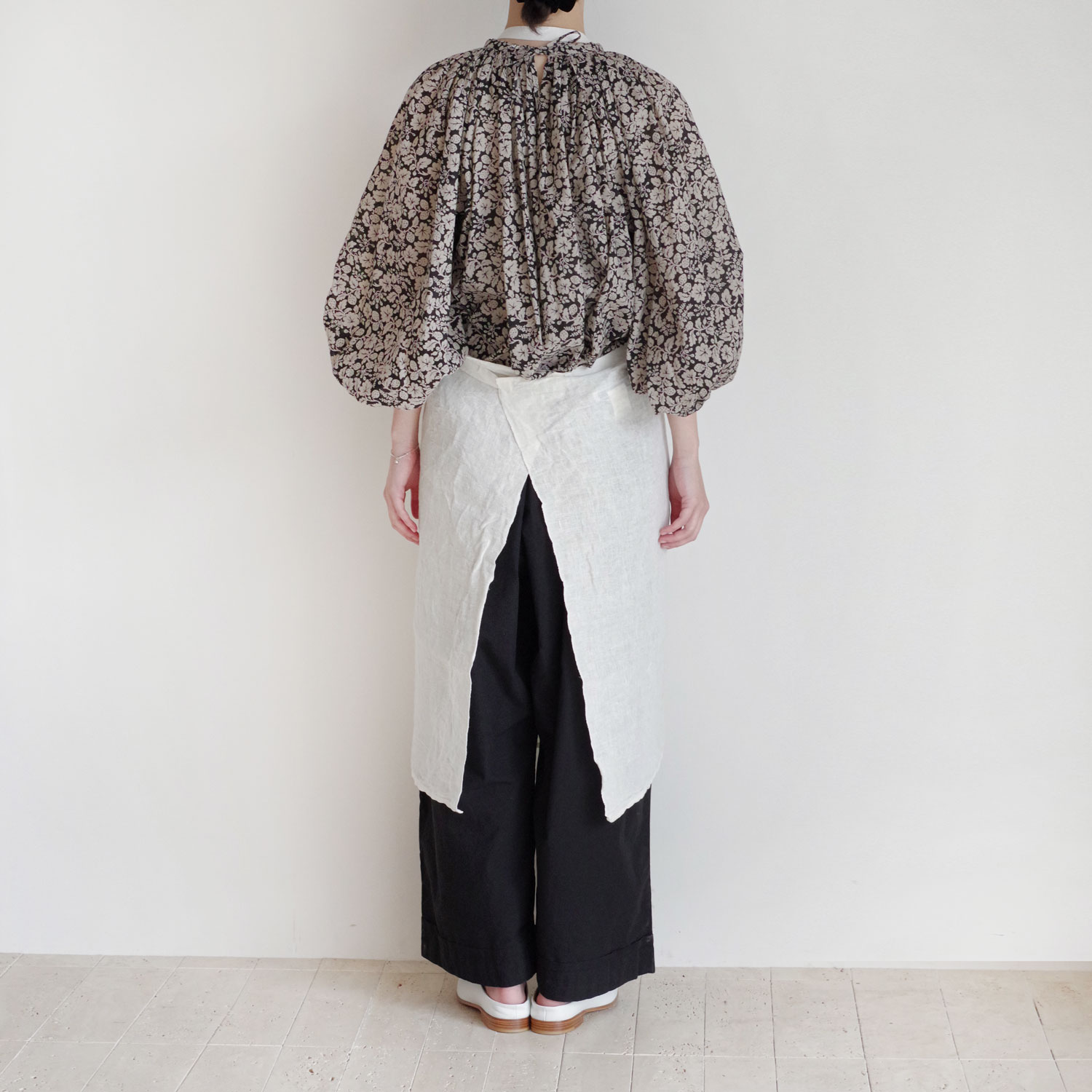 R&D.M.Co- ������ɥޥ󥺥ơ��顼 : EMBROIDERY APRON �ɽ����ץ���