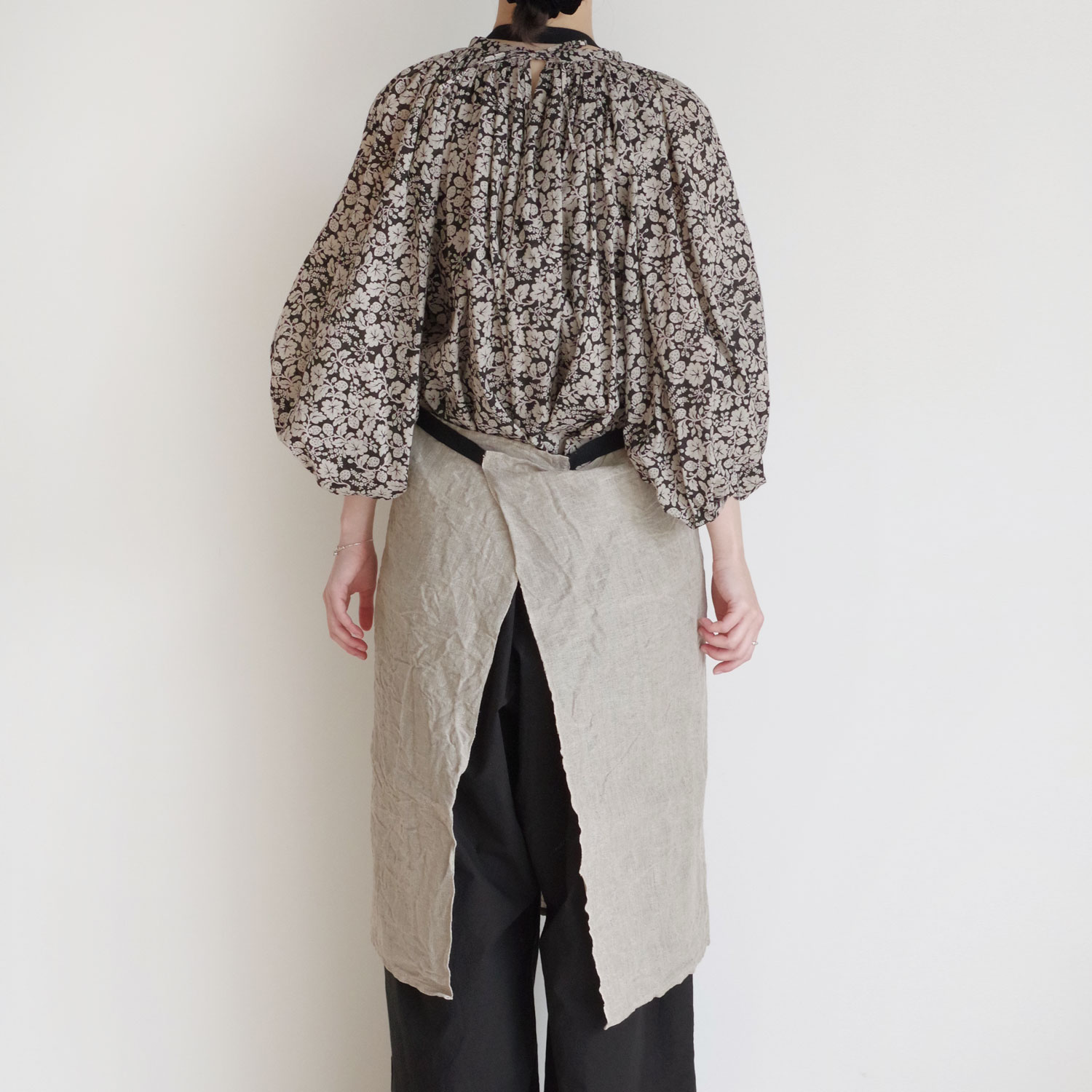 R&D.M.Co- ������ɥޥ󥺥ơ��顼 : EMBROIDERY APRON �ɽ����ץ���