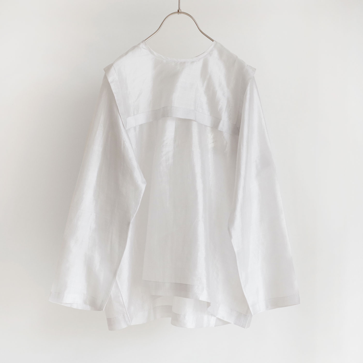 BUNON �֥Υ� : Back Button Sailor Blouse �����顼�֥饦��