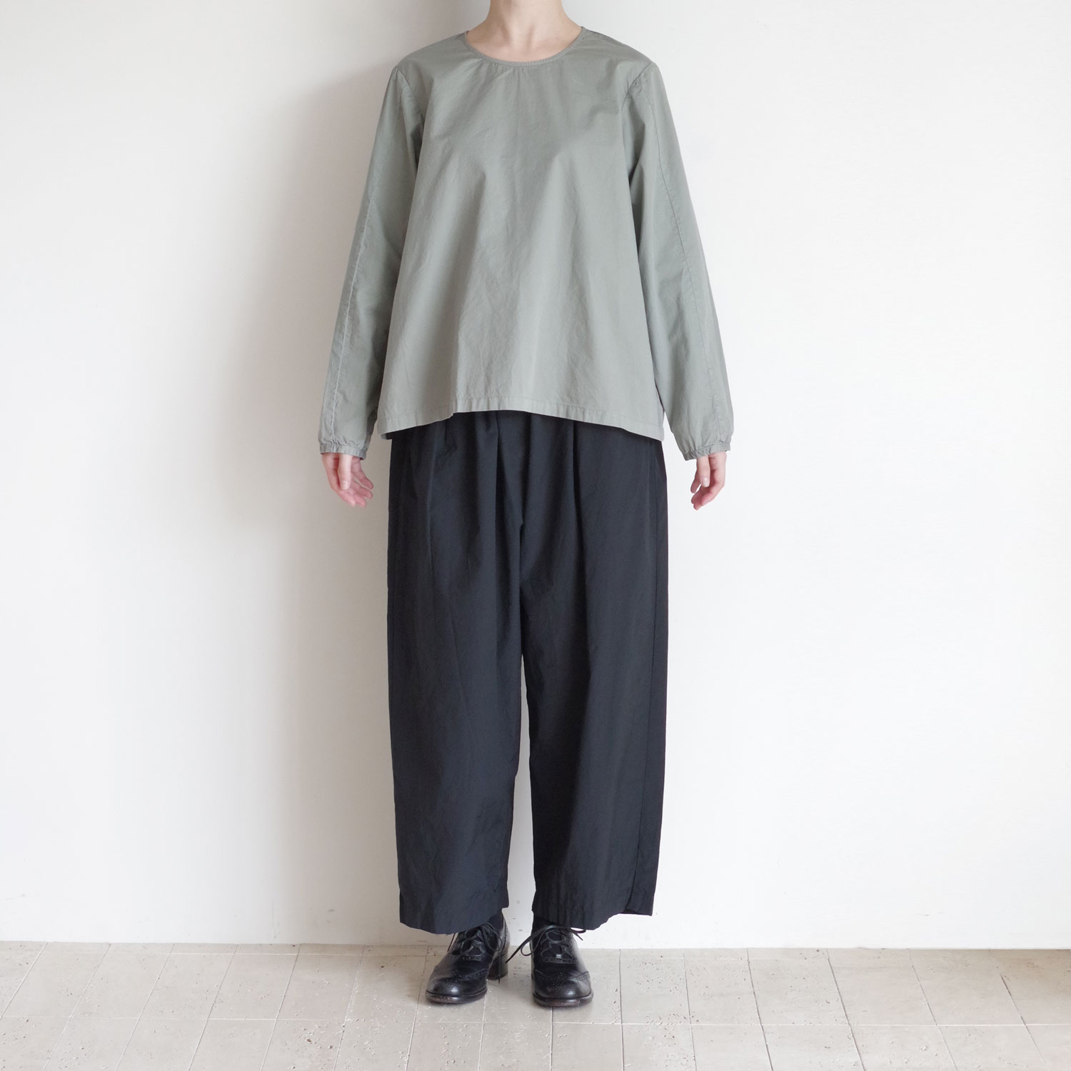 manuelle guibal ޥ˥奨륮Х : SATA TOP 6929 ֥饦