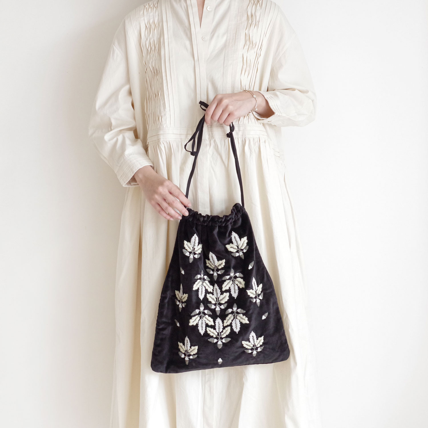 Khadi and Co ���ǥ�������ɥ��� : acorn �٥�٥åȶ���Хå�