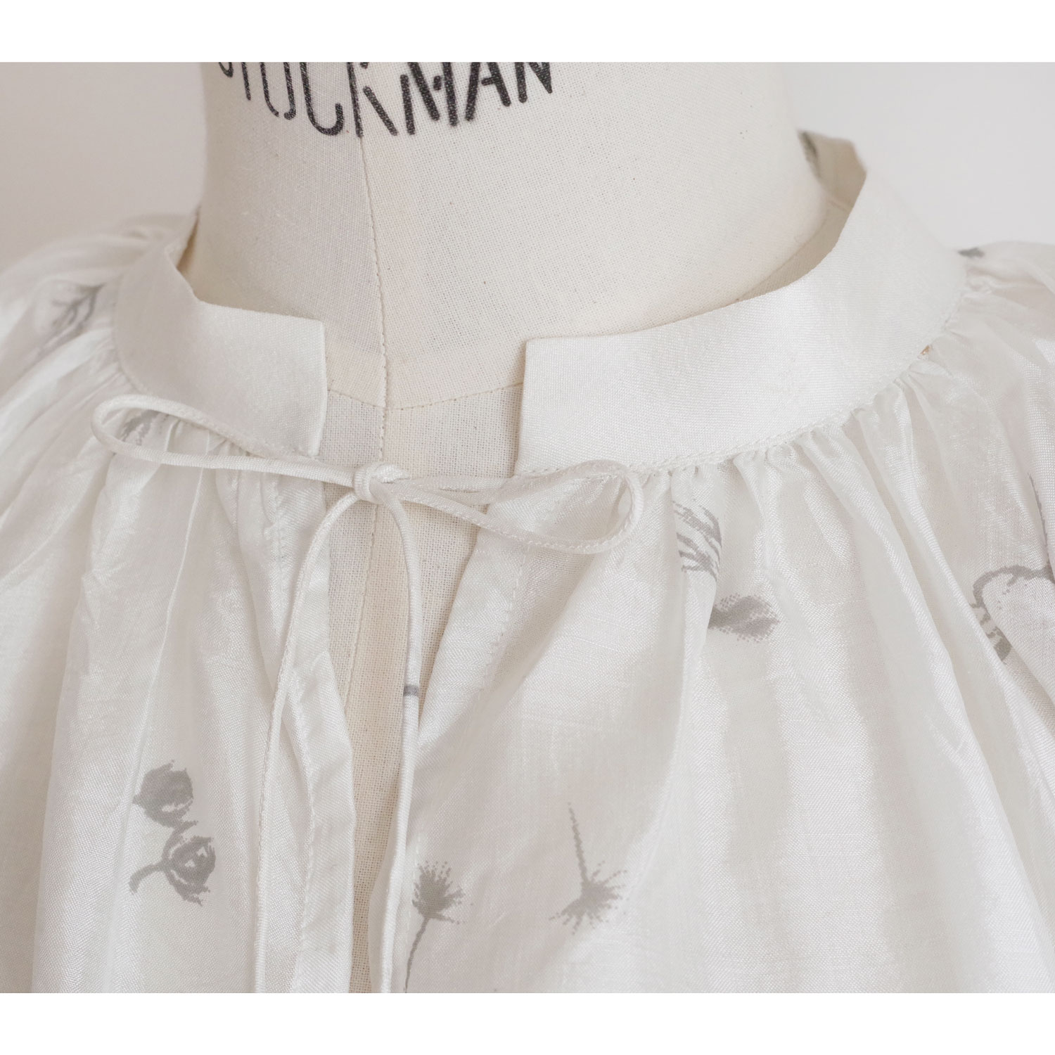 BUNON �֥Υ� : Ribbon Blouse ��ܥ�֥饦��