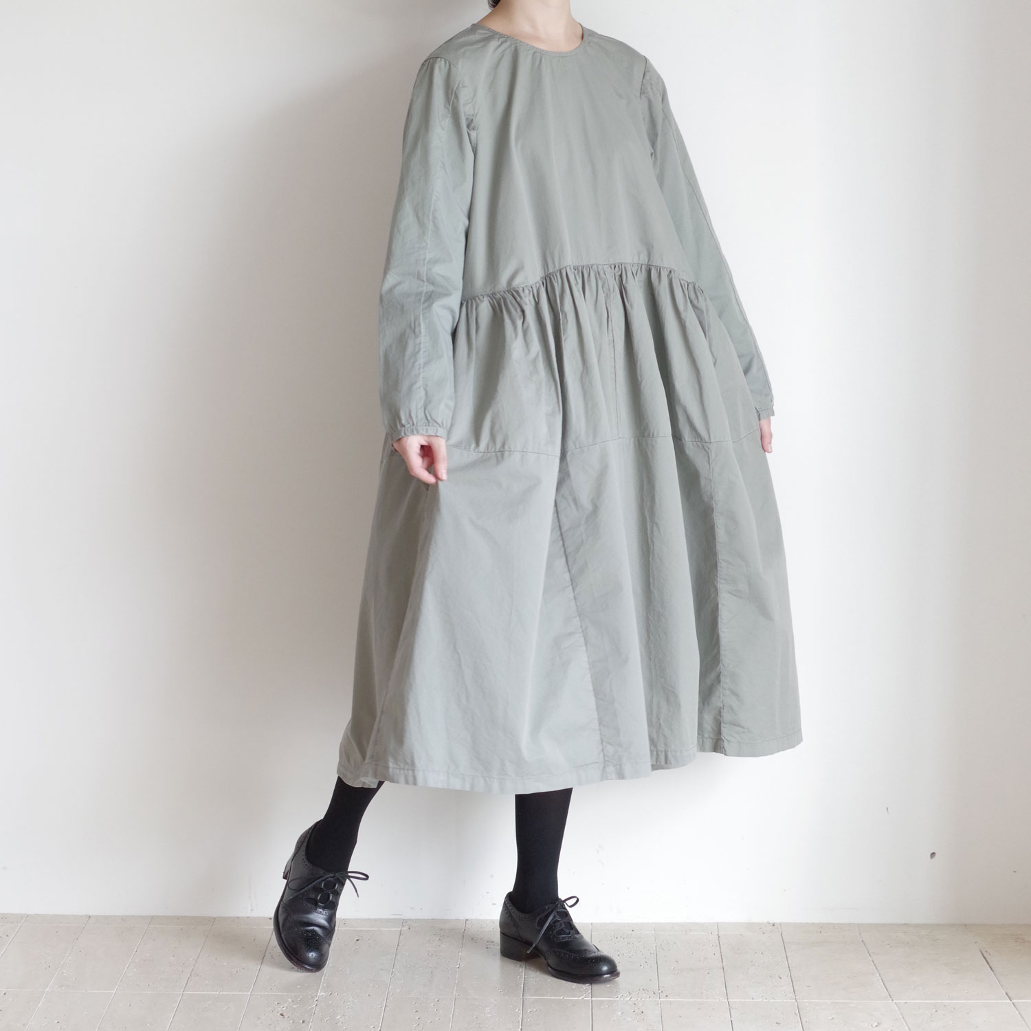 manuelle guibal �ޥ˥奨�륮�Х� : SATA ROBE 6927 �ƥ������ɥ��ԡ���