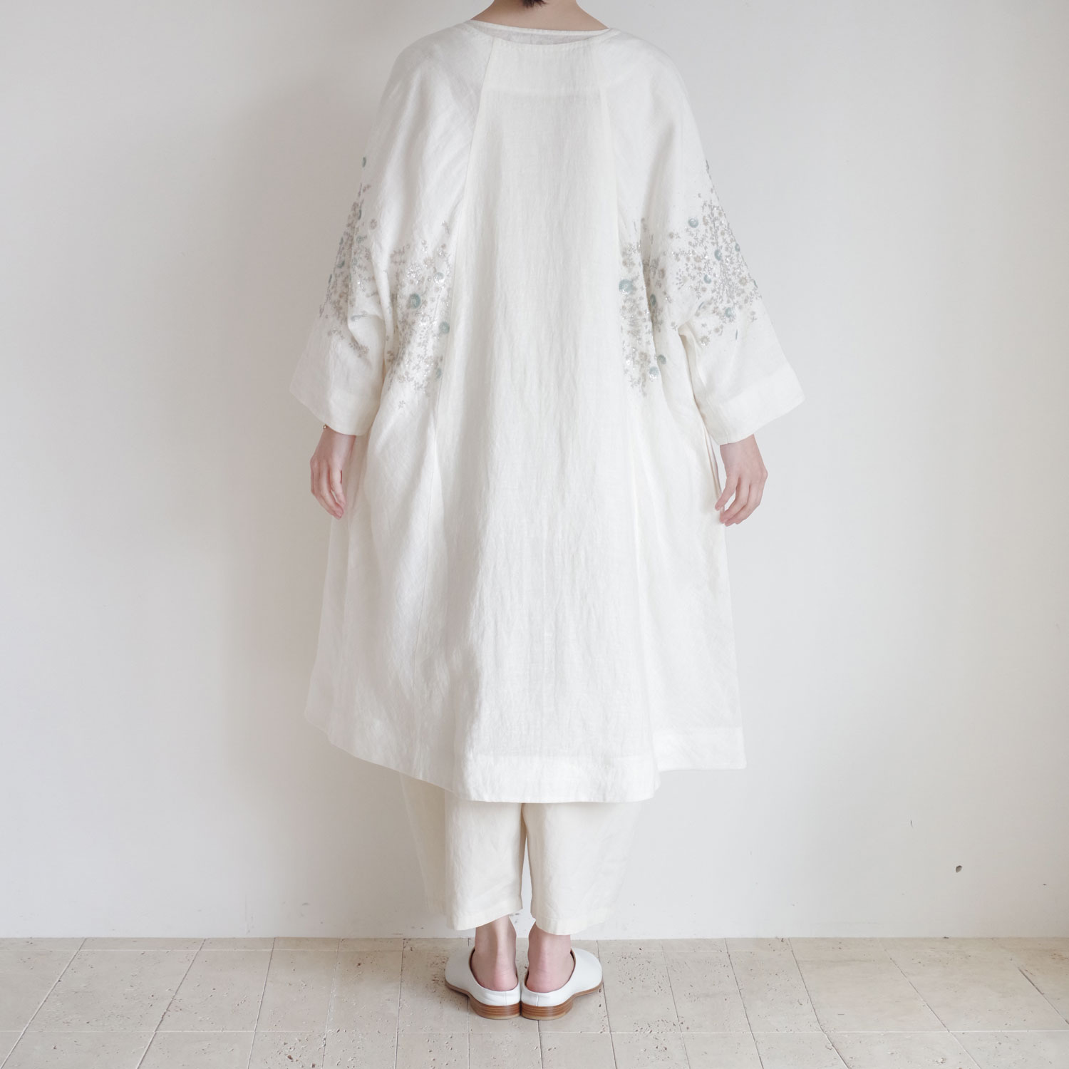 AODRESS �����ɥ쥹 : sprayed NIWA northern sequins coocoon coat �ɽ�������