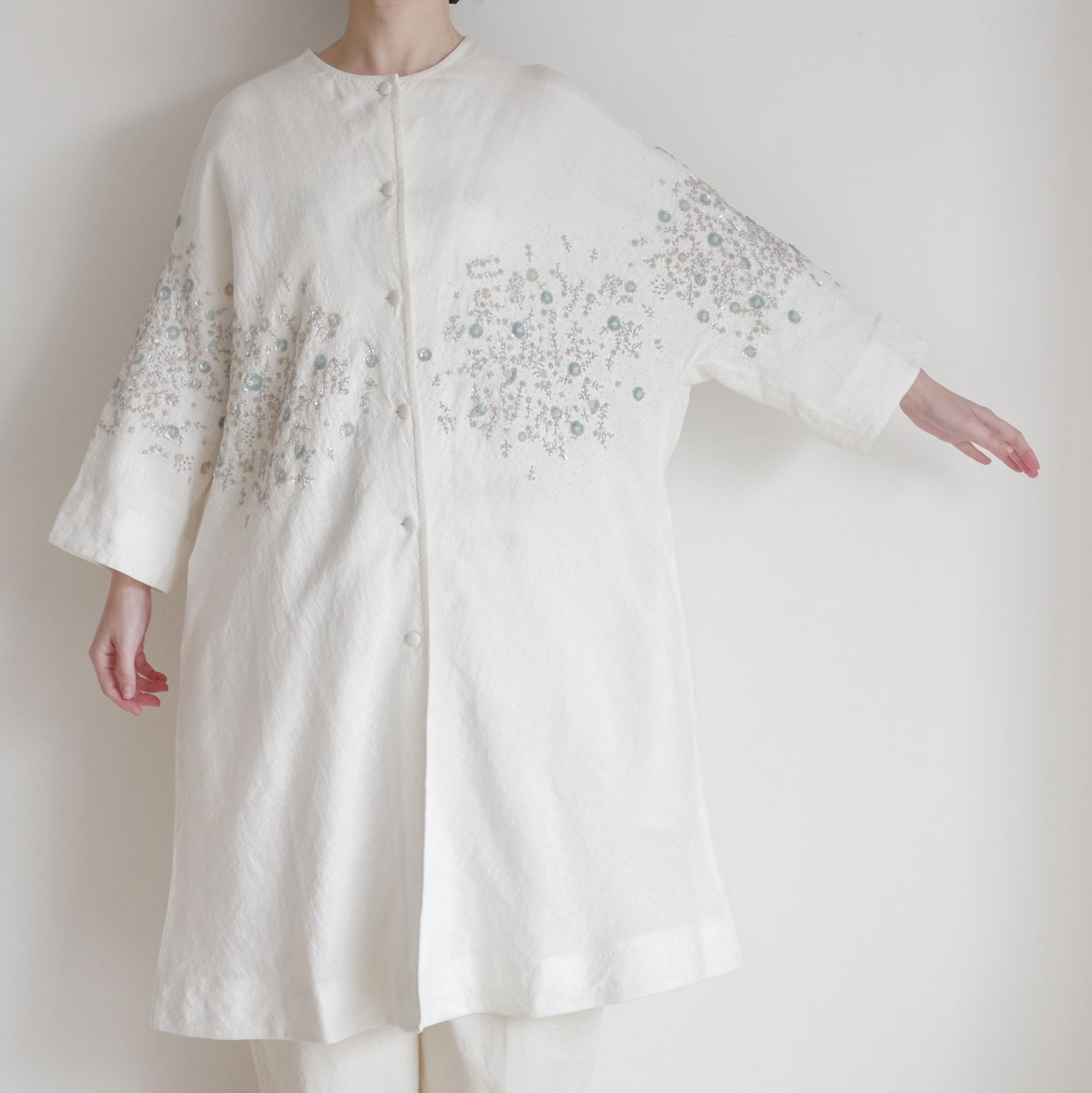 AODRESS �����ɥ쥹 : sprayed NIWA northern sequins coocoon coat �ɽ�������