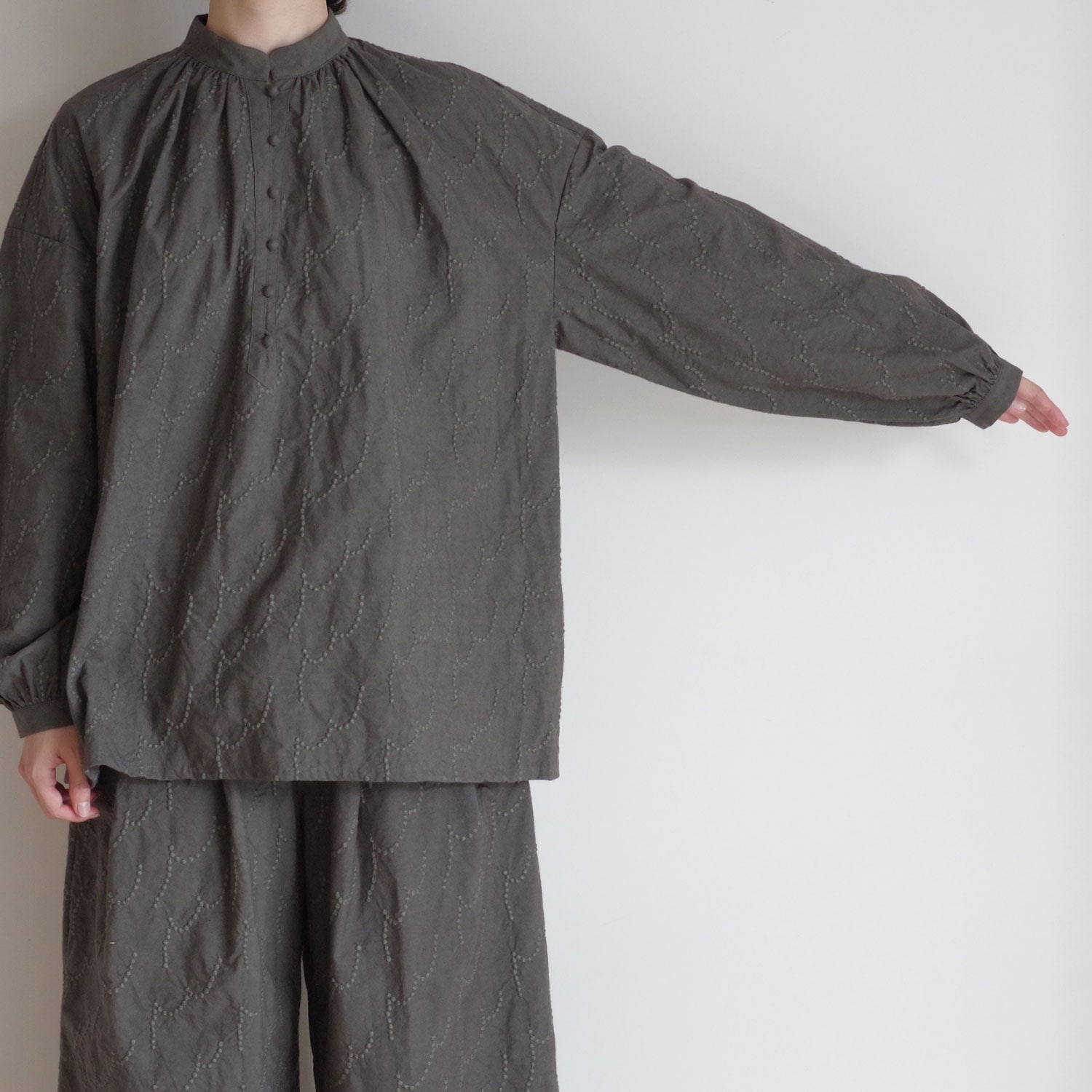 kijinokanosei �����Υ��Υ����� : gather blouse ����֥������꡼���㥶���֥饦��