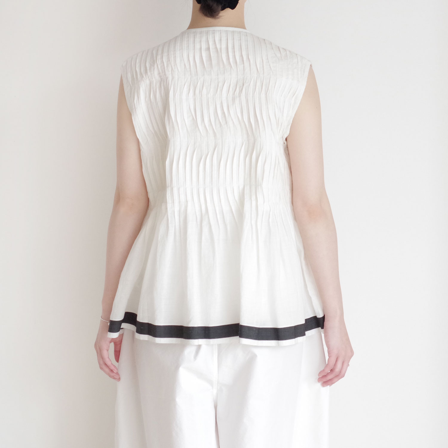 Khadi and Co ǥɥ : VAVINΡ꡼֥֥饦