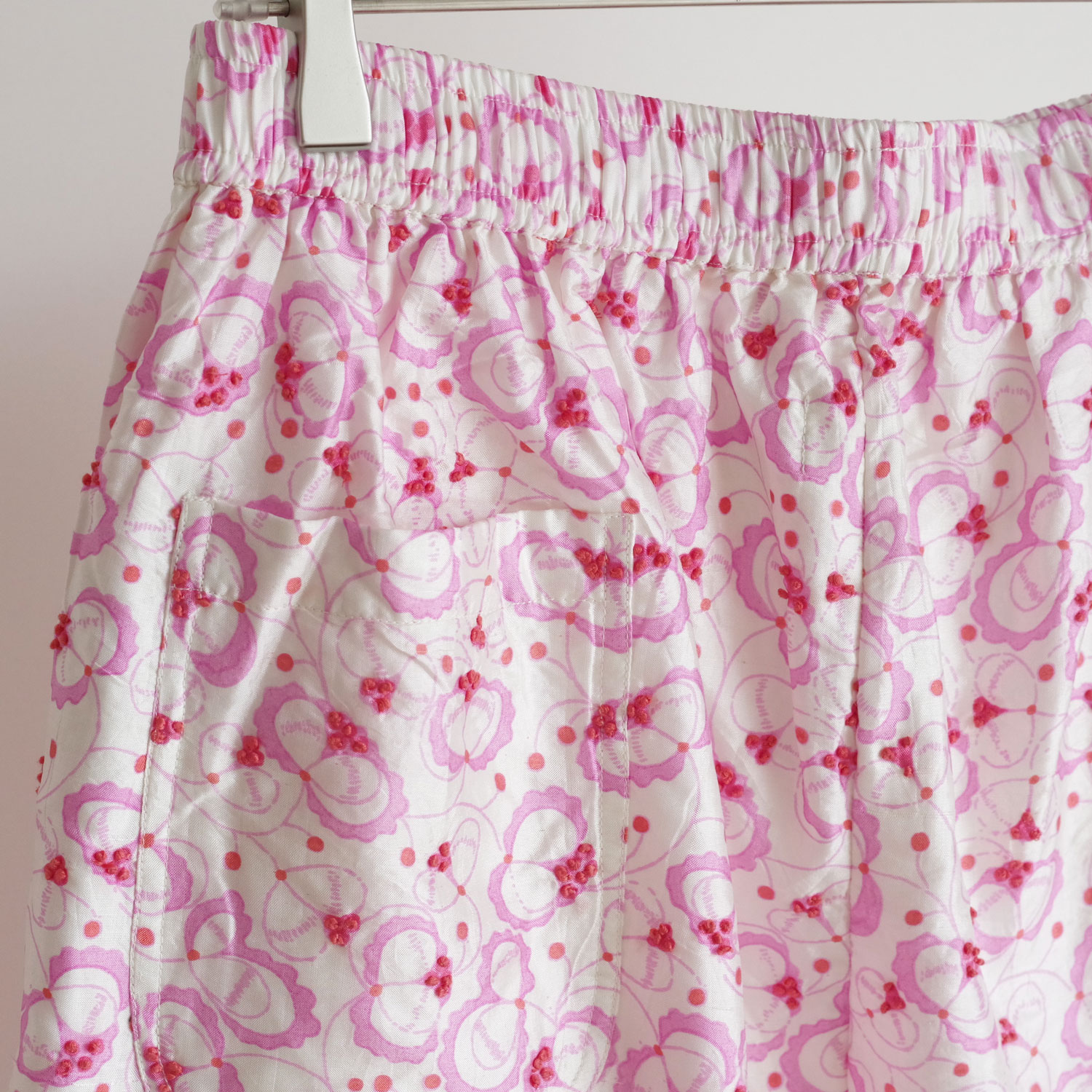 BUNON �֥Υ� : Embroidery TuckPants  �ץ��ȥѥ�� (Musk Coral)