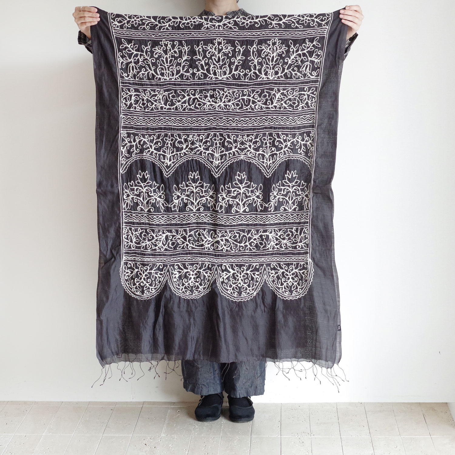 maku textiles �ޥ��ƥ��������륺 : BIRGIT �ɽ����륯���ȡ��� (BLACK)