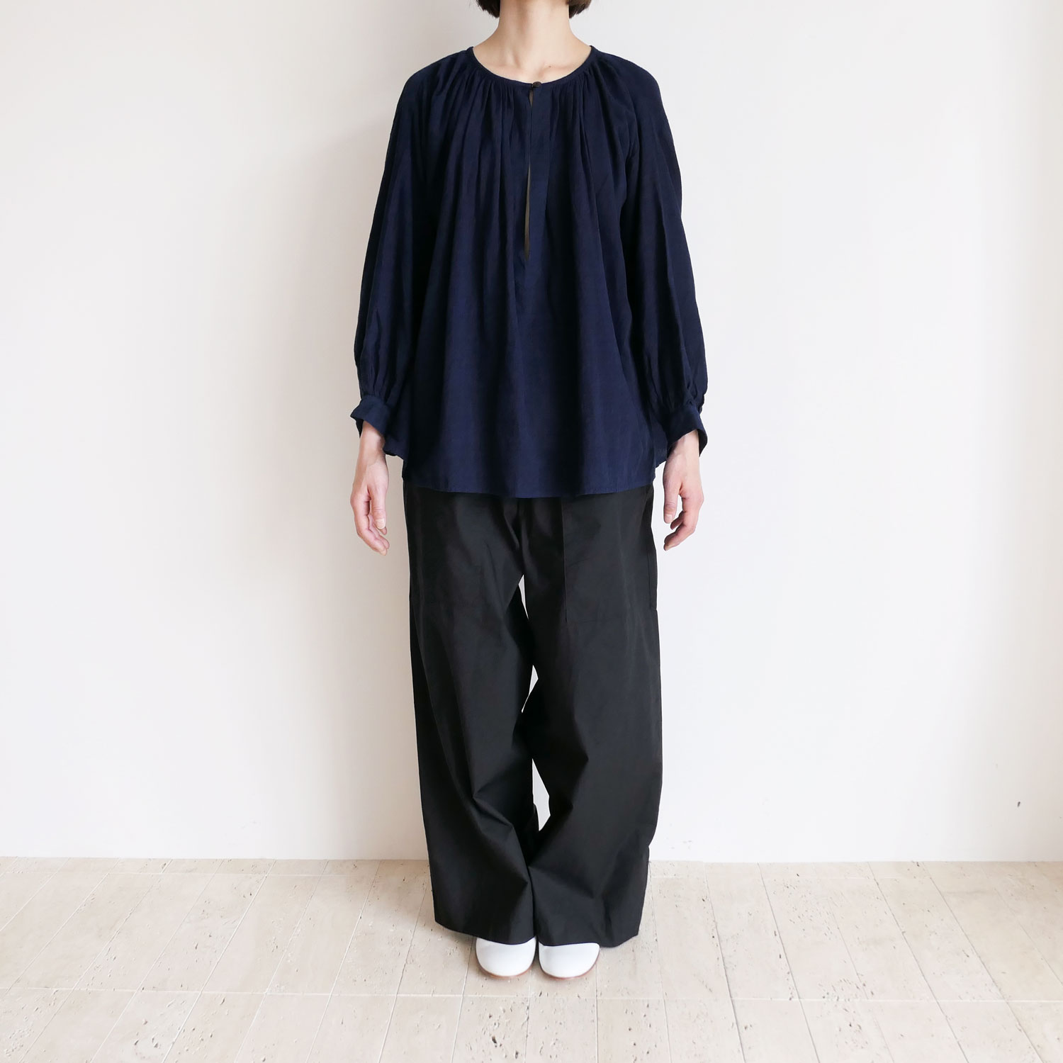 Khadi and Co ���ǥ�������ɥ��� : CADIZ3 ����å��֥饦��