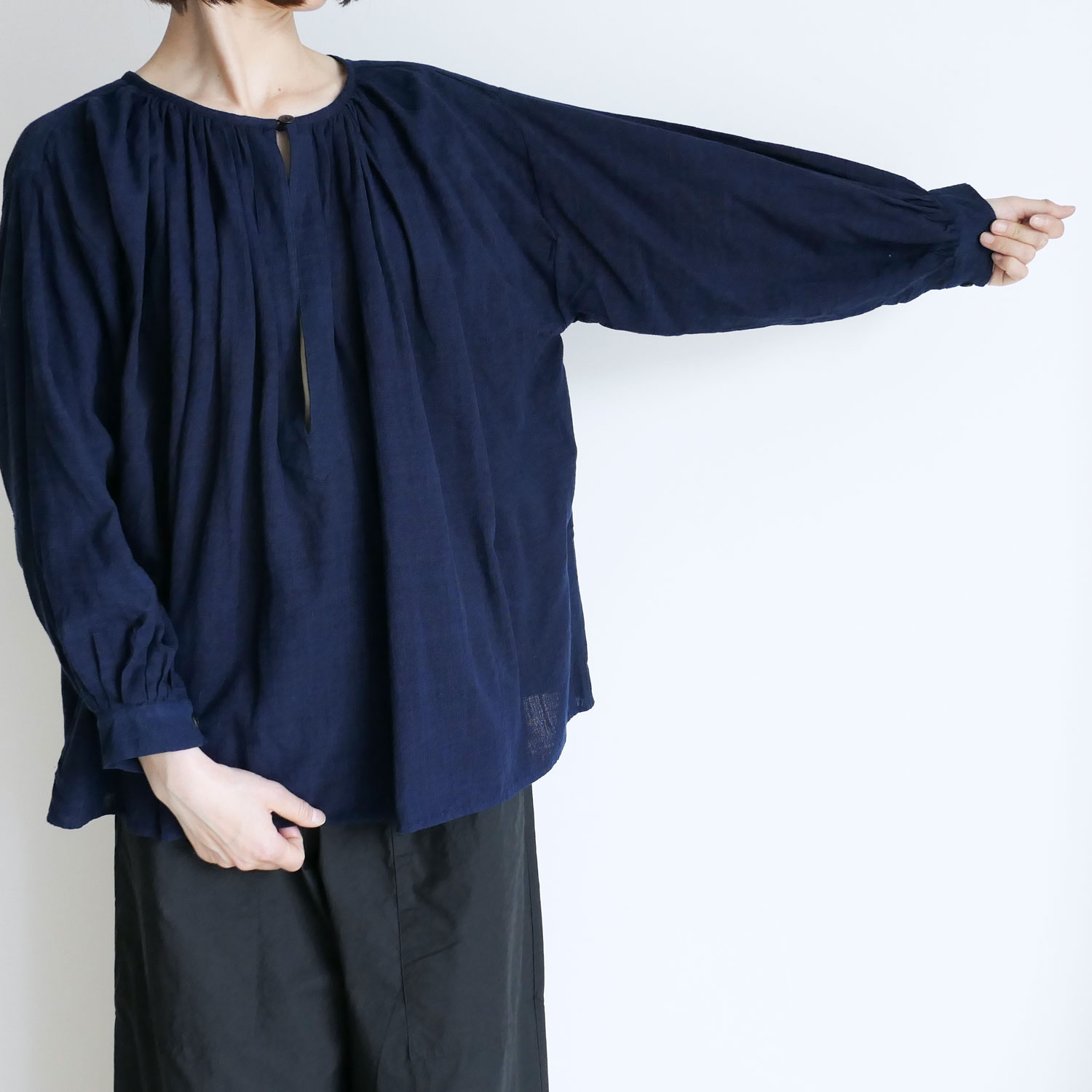 Khadi and Co ���ǥ�������ɥ��� : CADIZ3 ����å��֥饦��
