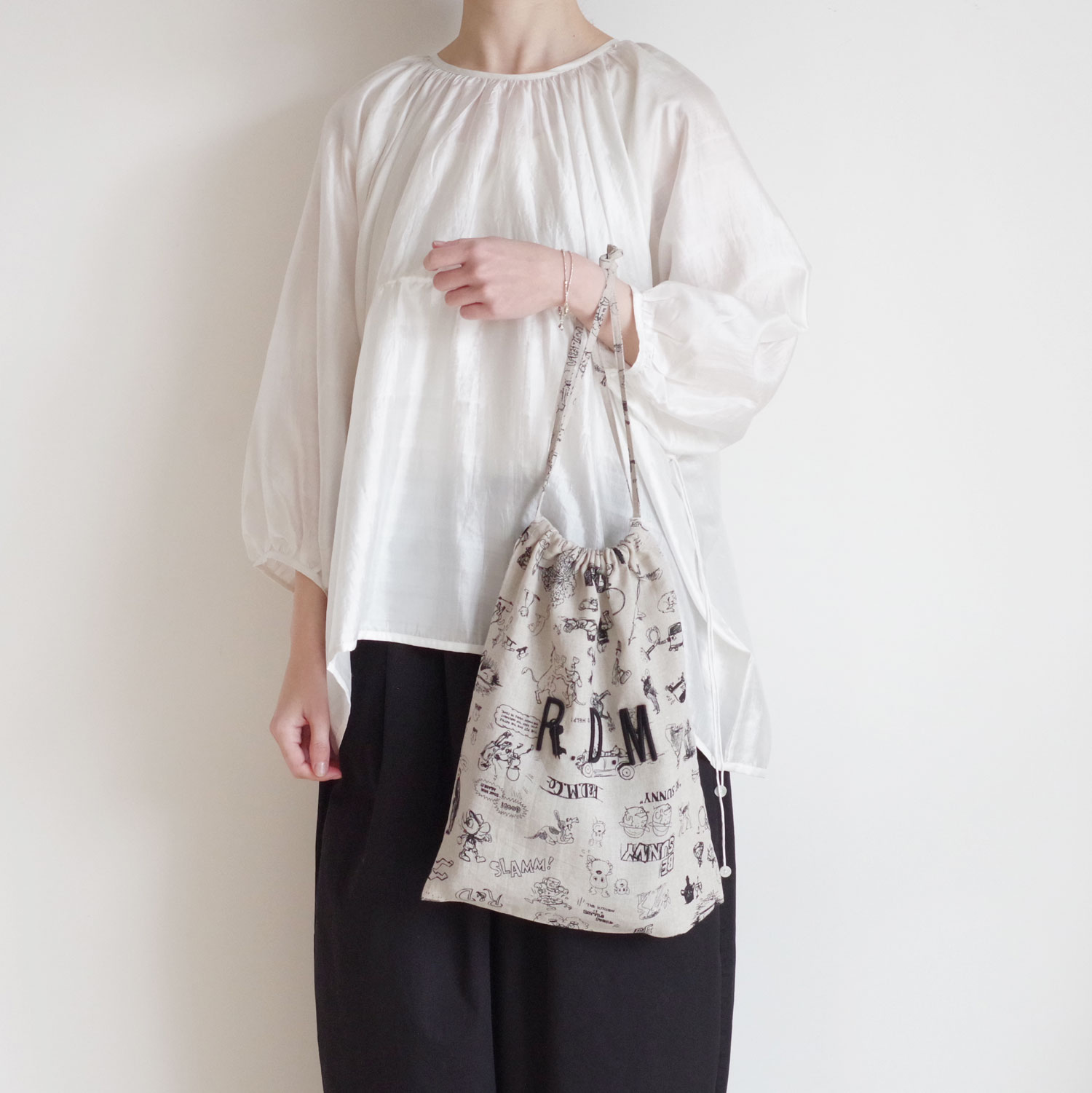 R&D.M.Co- ������ɥޥ󥺥ơ��顼 : GRAFFITI DRAWSTRING BAG (L) ����Хå�