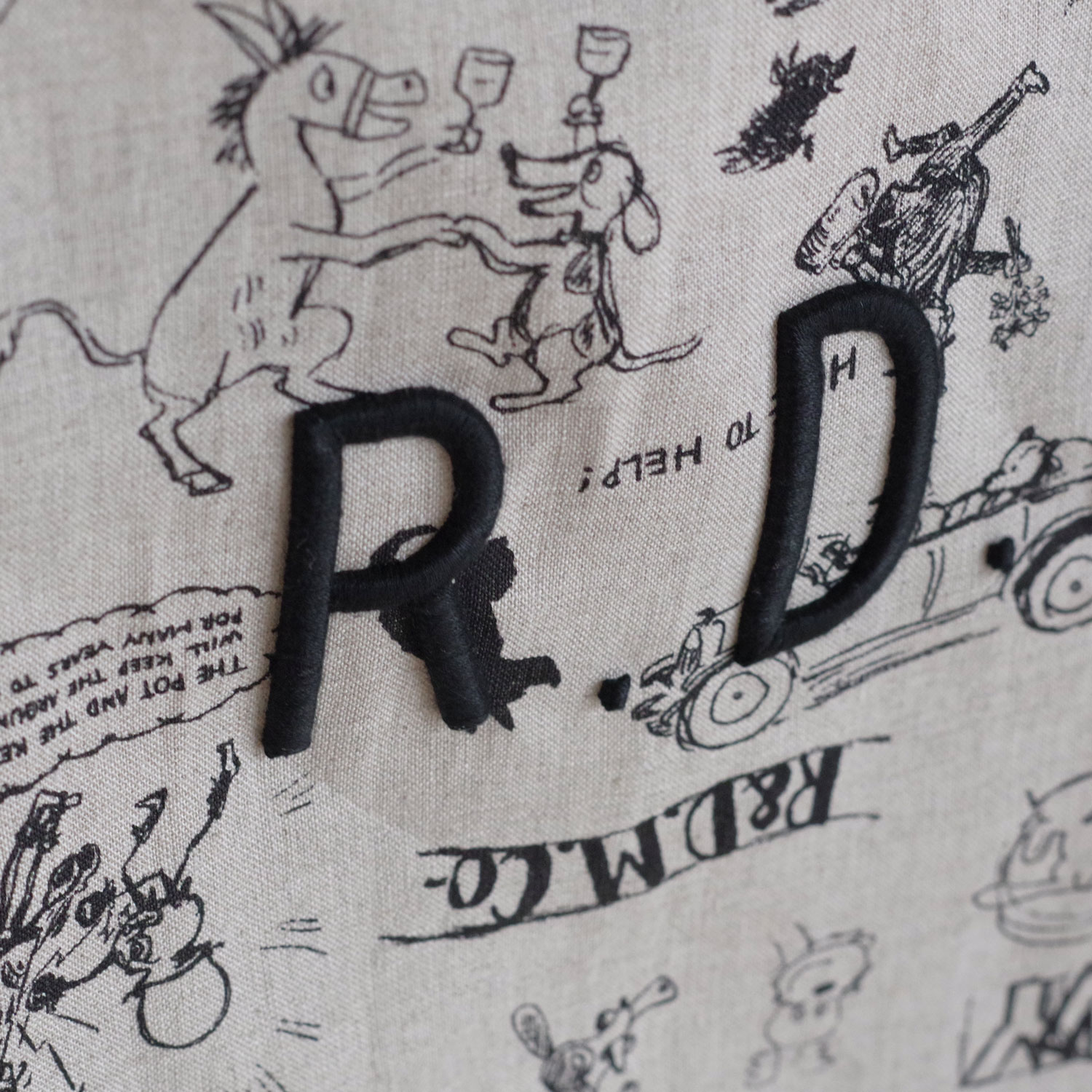 R&D.M.Co- ������ɥޥ󥺥ơ��顼 : GRAFFITI DRAWSTRING BAG (L) ����Хå�