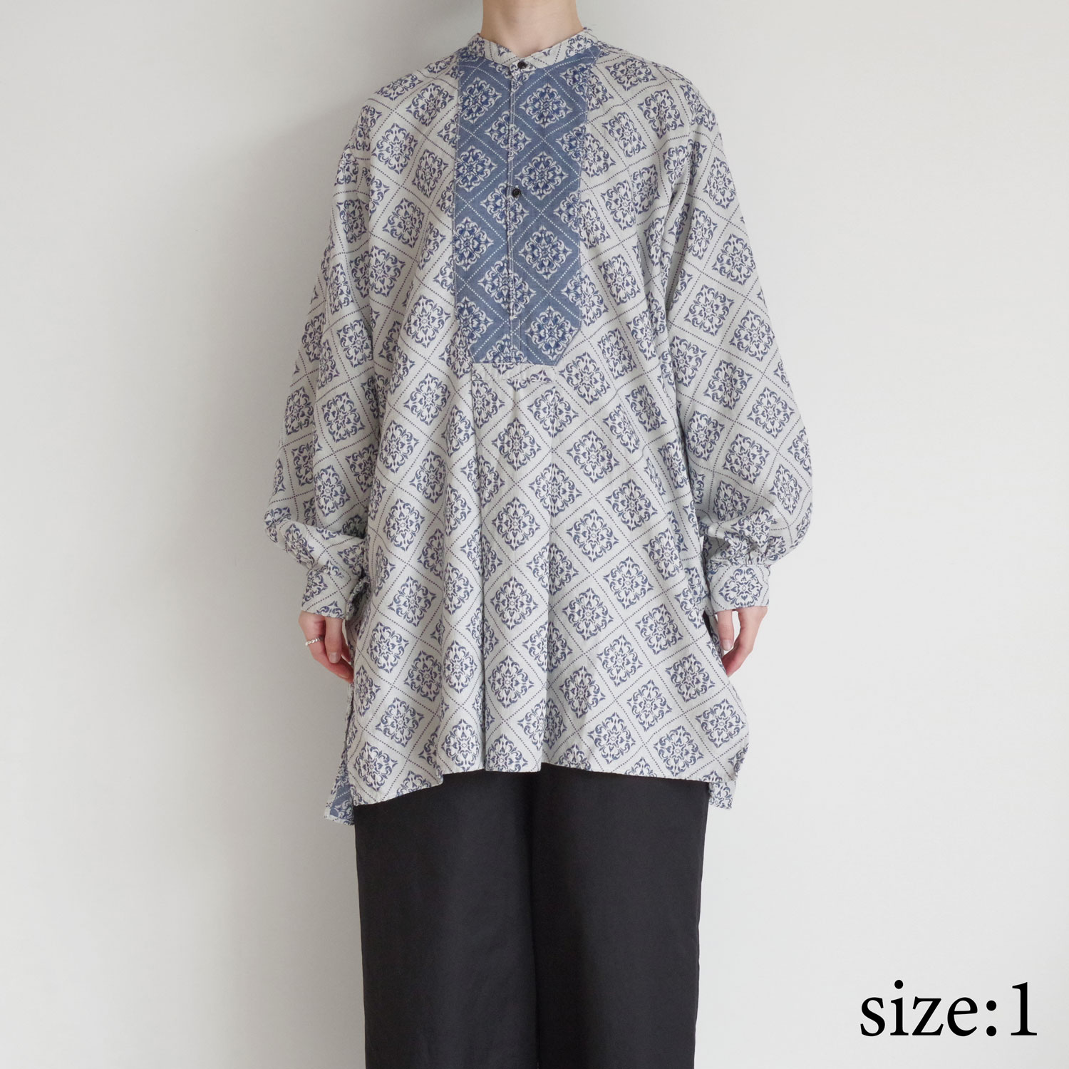 outil ƥ : CHAMISIER FELINES(ECRU/INDIGO) 㥬ɥ˥å