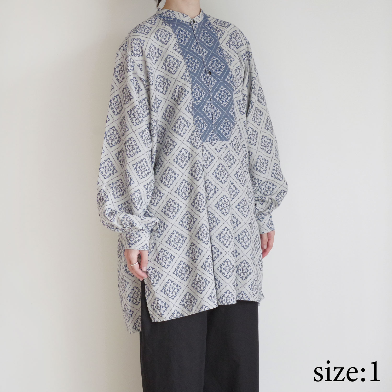 outil ƥ : CHAMISIER FELINES(ECRU/INDIGO) 㥬ɥ˥å