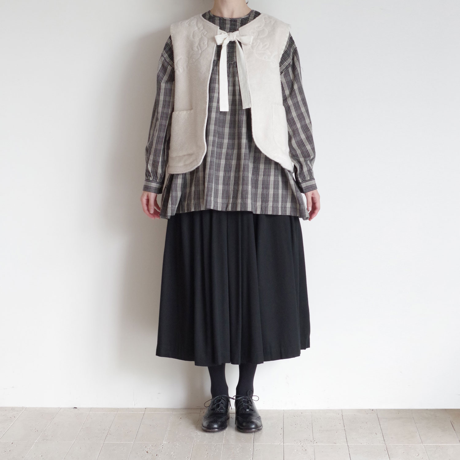 the last flower of the afternoon : β Embroidery vest ɽ٥