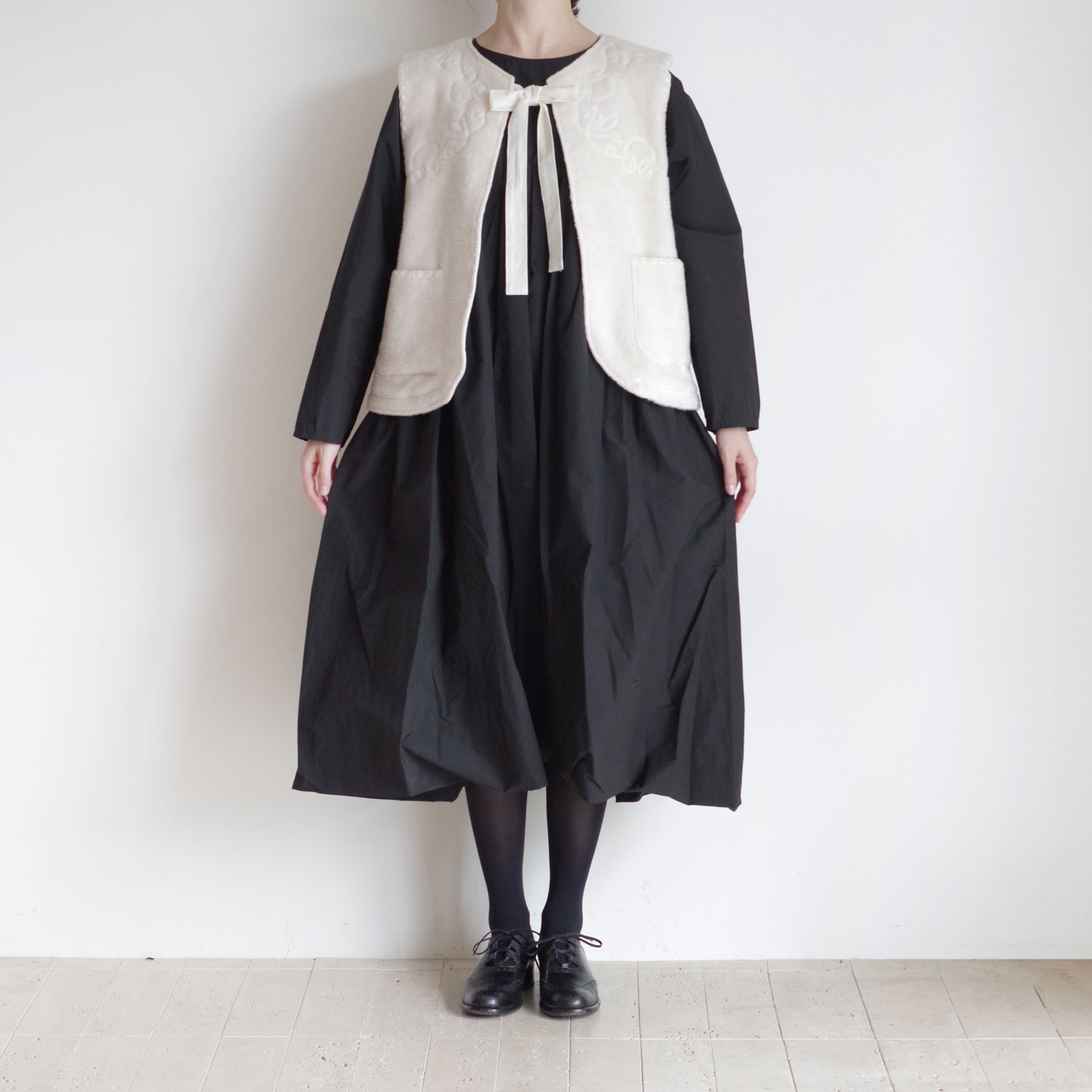 the last flower of the afternoon : β Embroidery vest ɽ٥