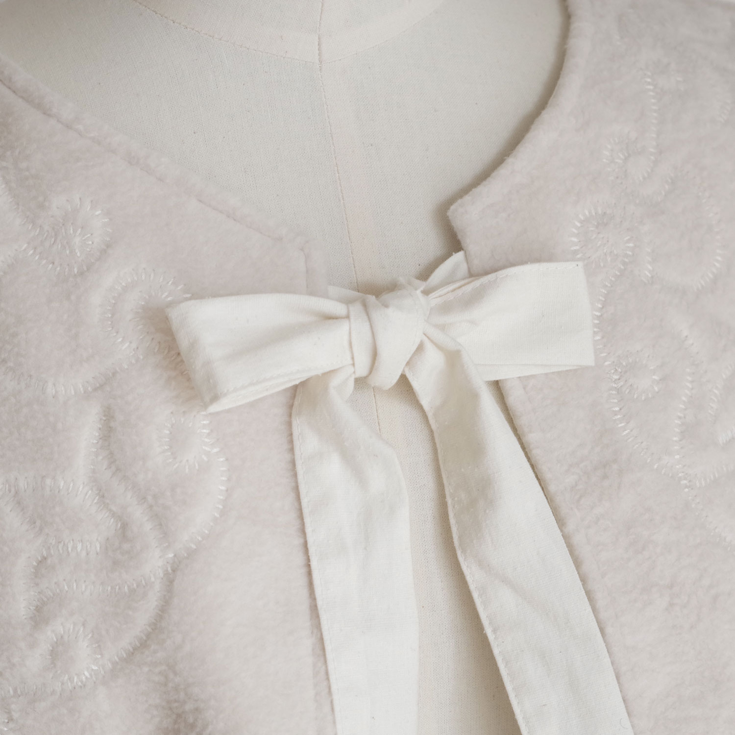 the last flower of the afternoon : β Embroidery vest ɽ٥