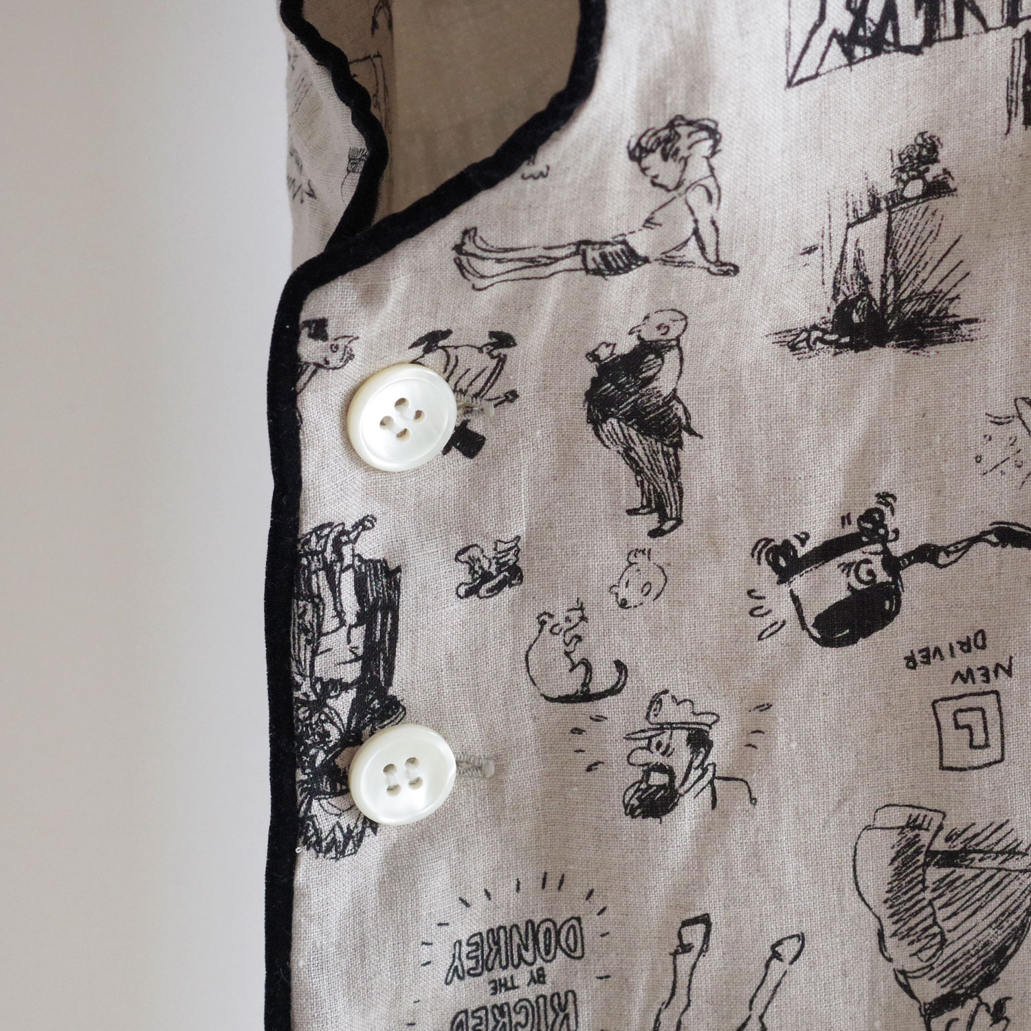 R&D.M.Co- ������ɥޥ󥺥ơ��顼 : GRAFFITI TRIMING BUTTON BIB �٥��� 